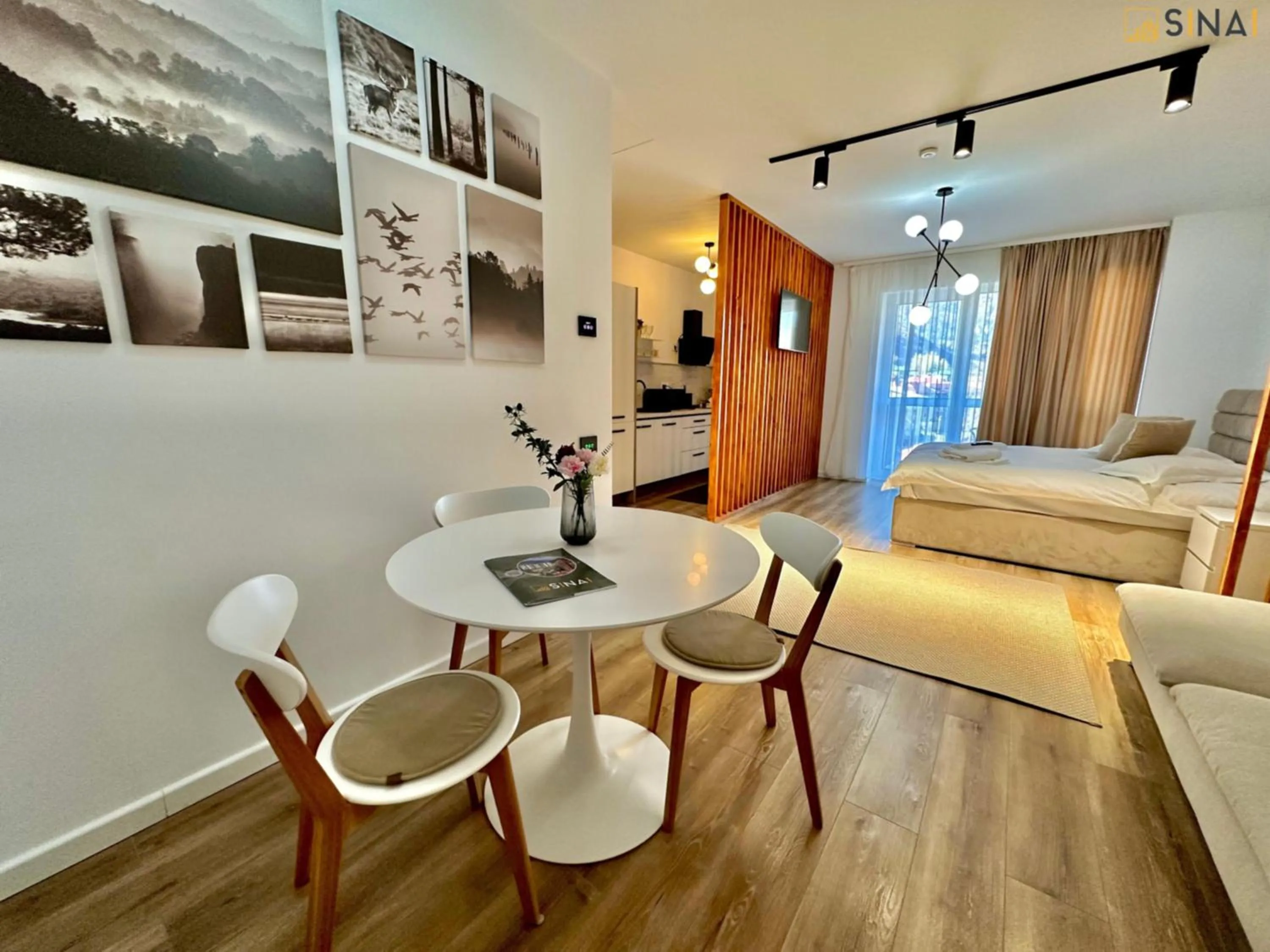 Dining area, Bed in SINAI APH Apartments