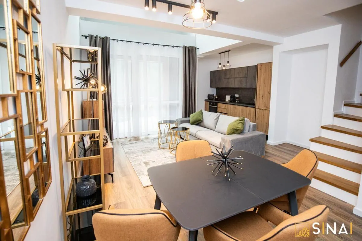 Kitchen or kitchenette in SINAI APH Apartments