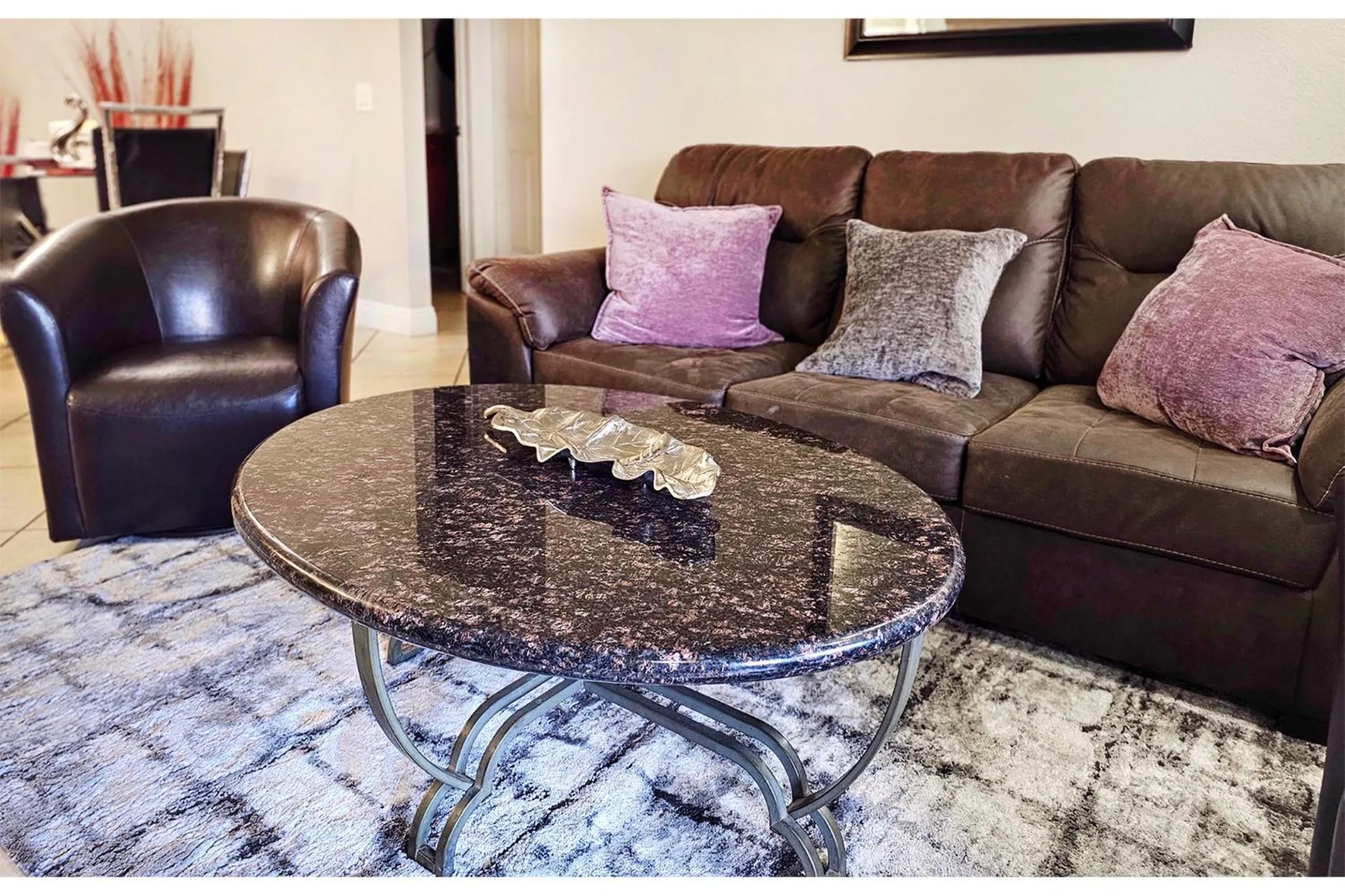 Living room in UPGRADED & STYLISH, POOL, HOT TUB, WALK TO STRIP!