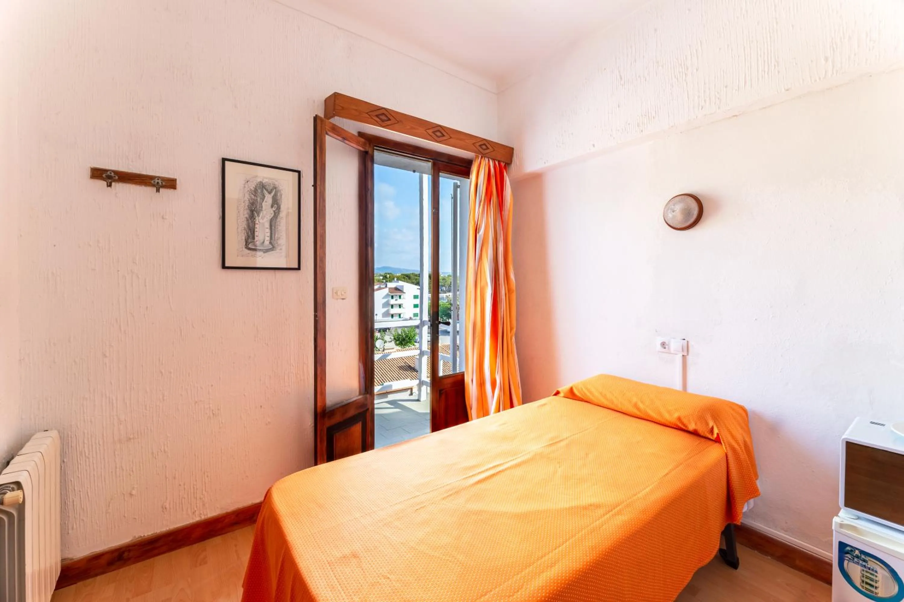 Photo of the whole room, Bed in Hostal Residencia San Francisco