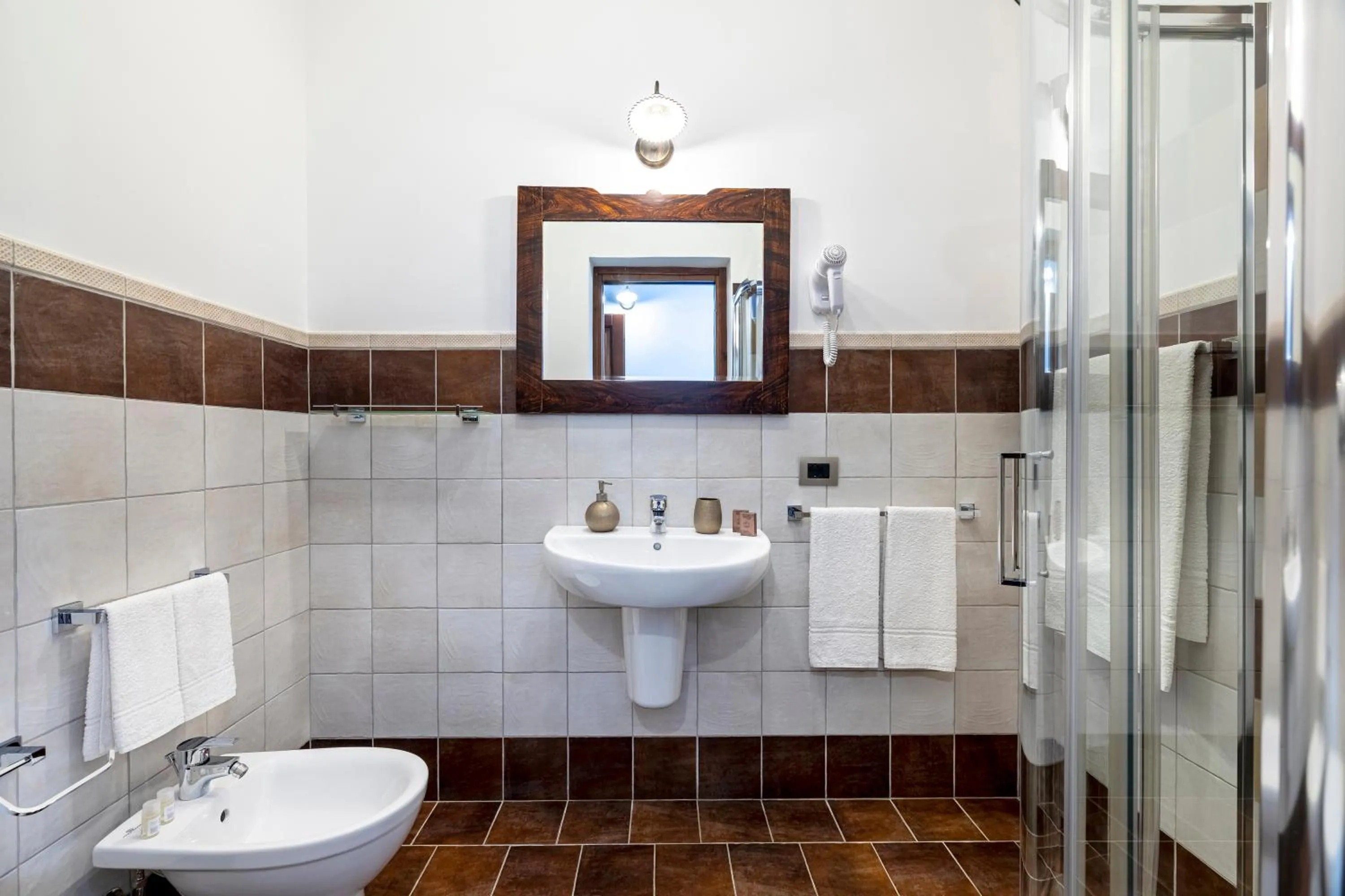Shower in B&B L'Angolino della nonna