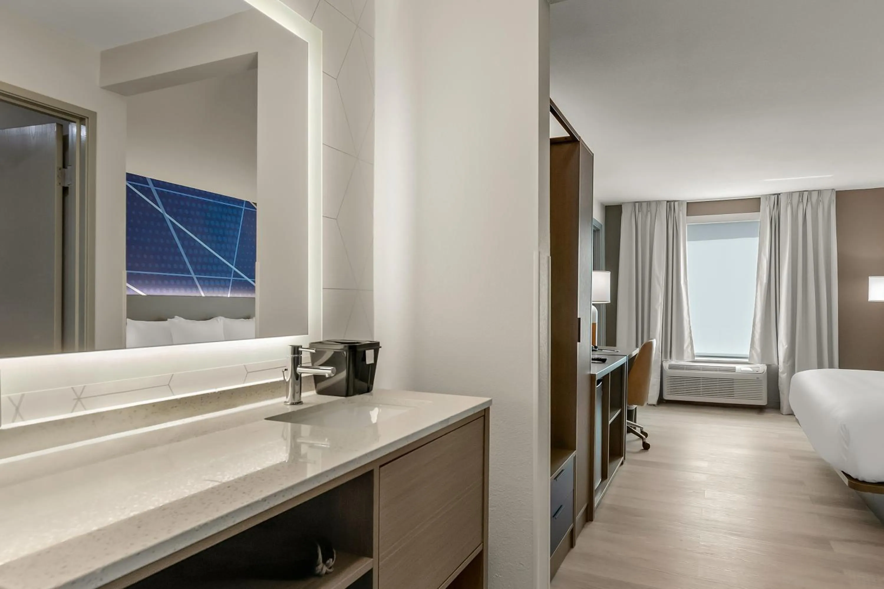 Bathroom, Bed in Baymont by Wyndham Conroe