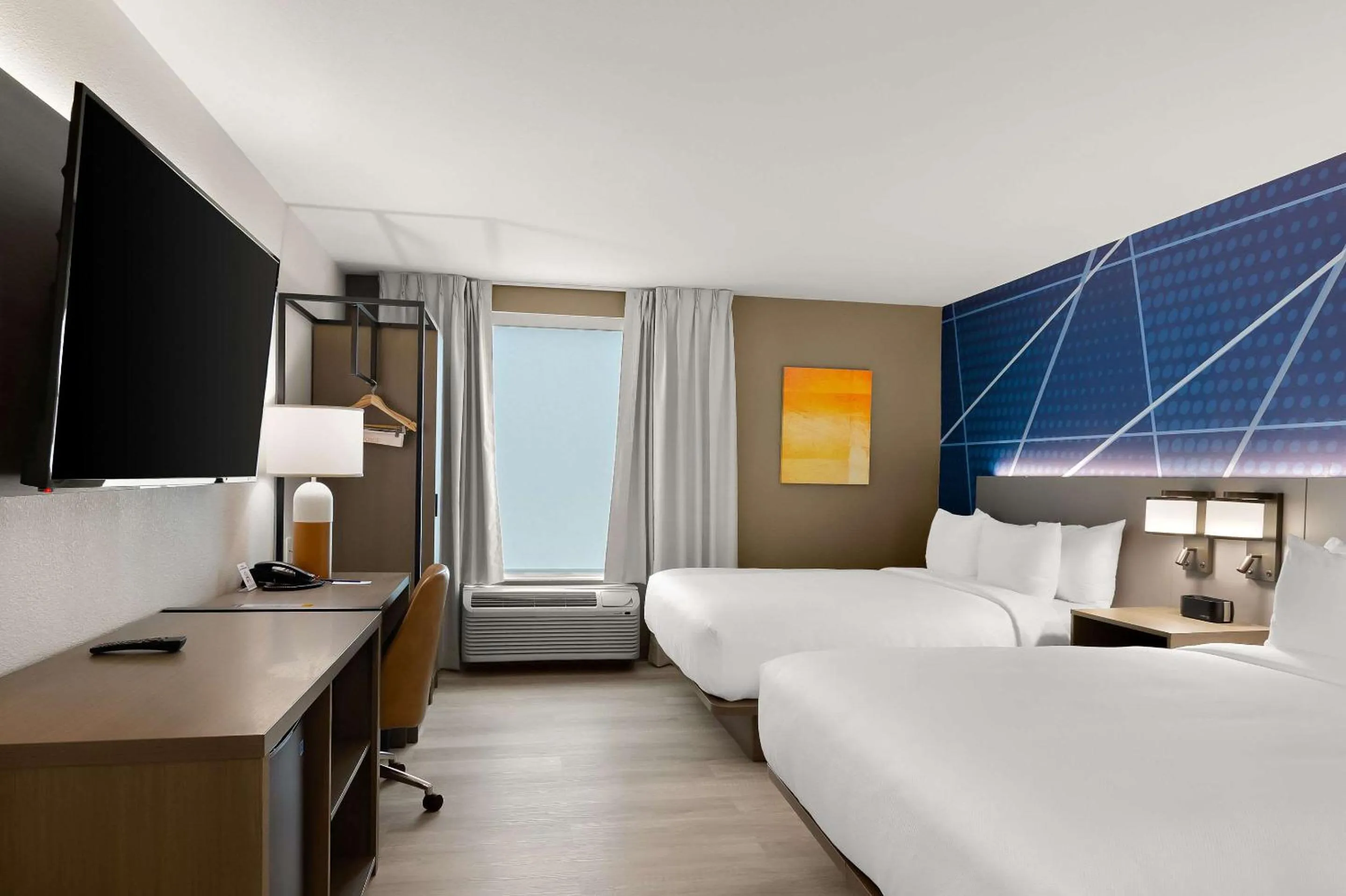 Bedroom, Bed in Baymont by Wyndham Conroe