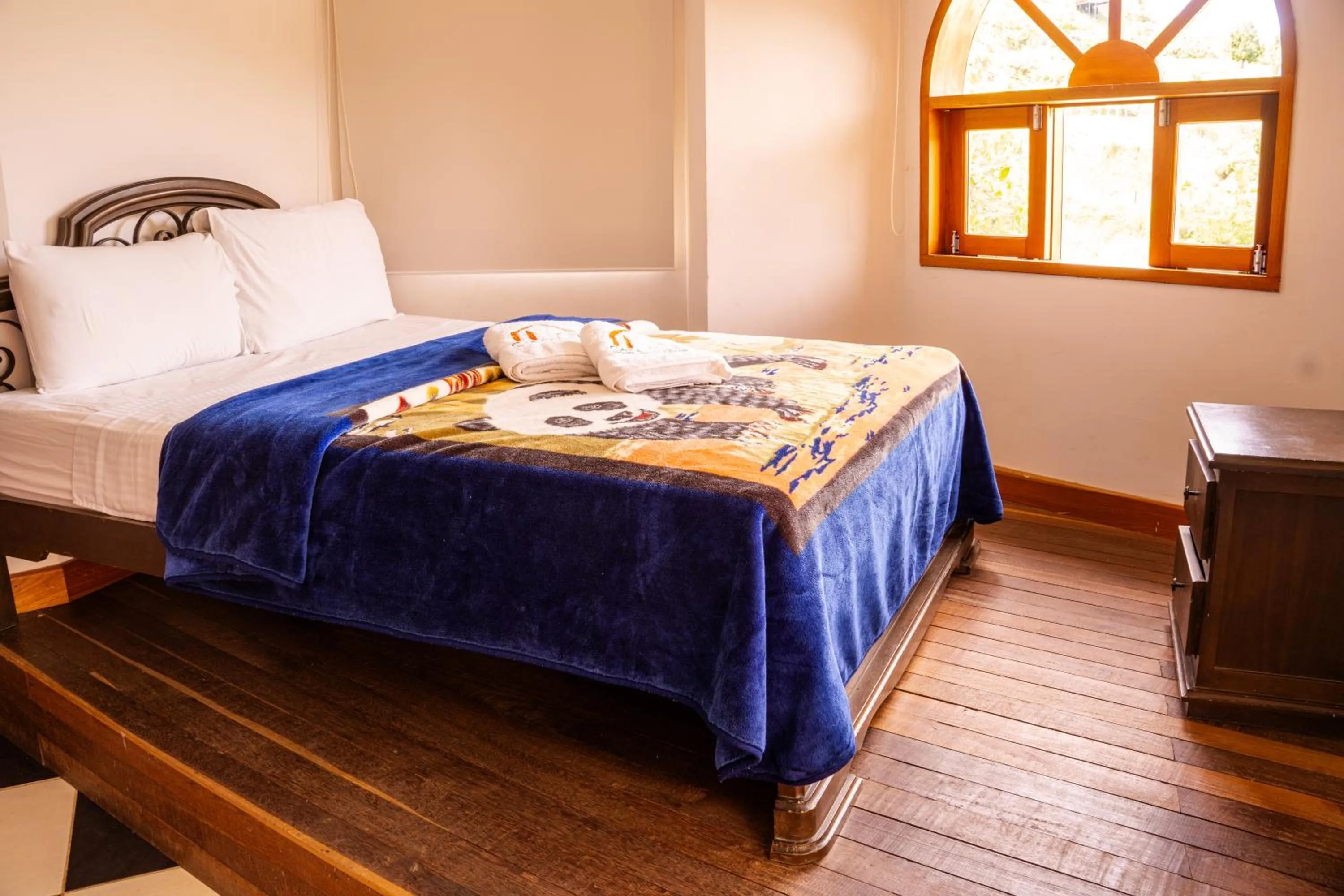 Bed in Hotel Casa Linda Guatape