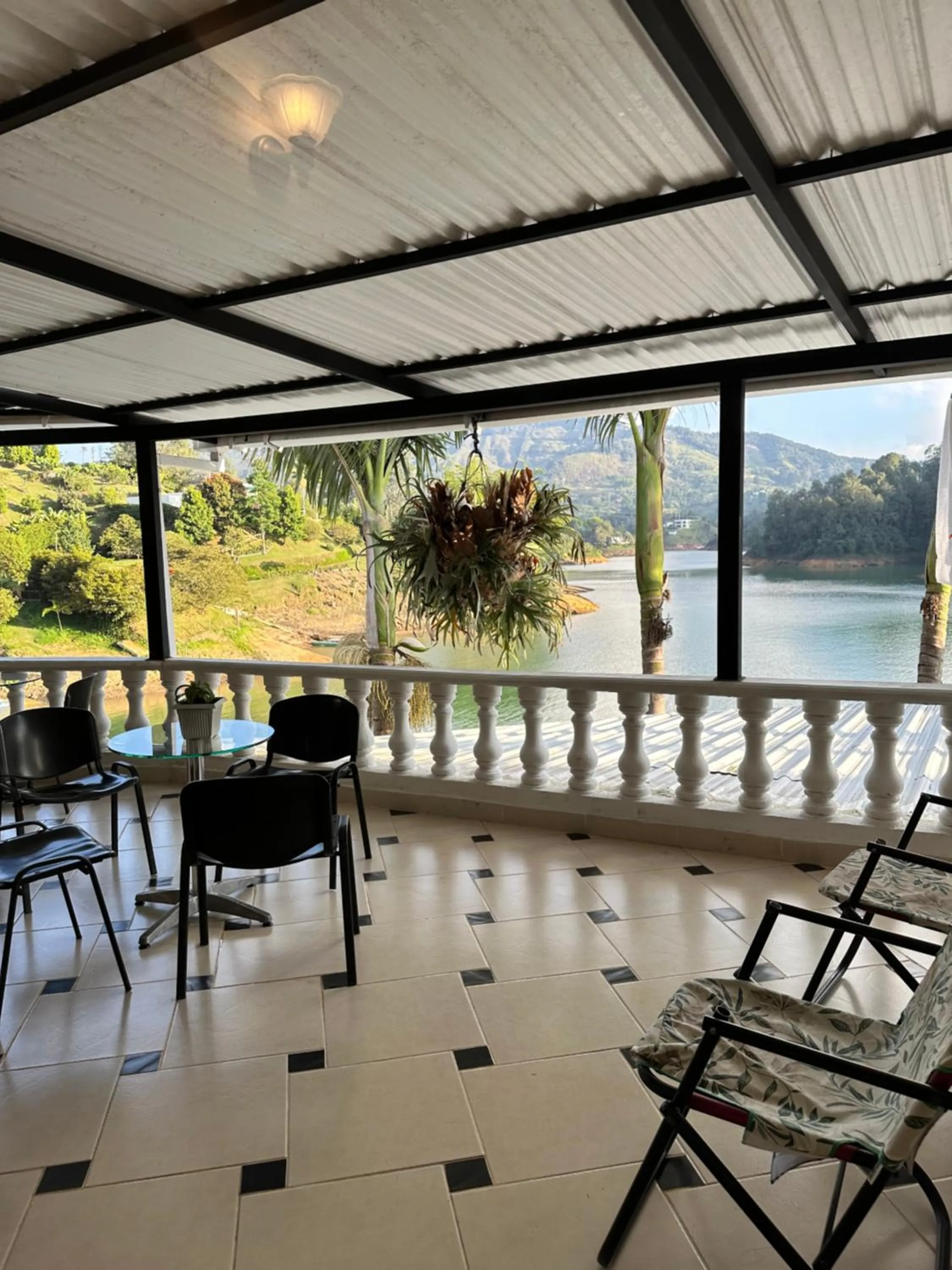 Dining area in Hotel Casa Linda Guatape