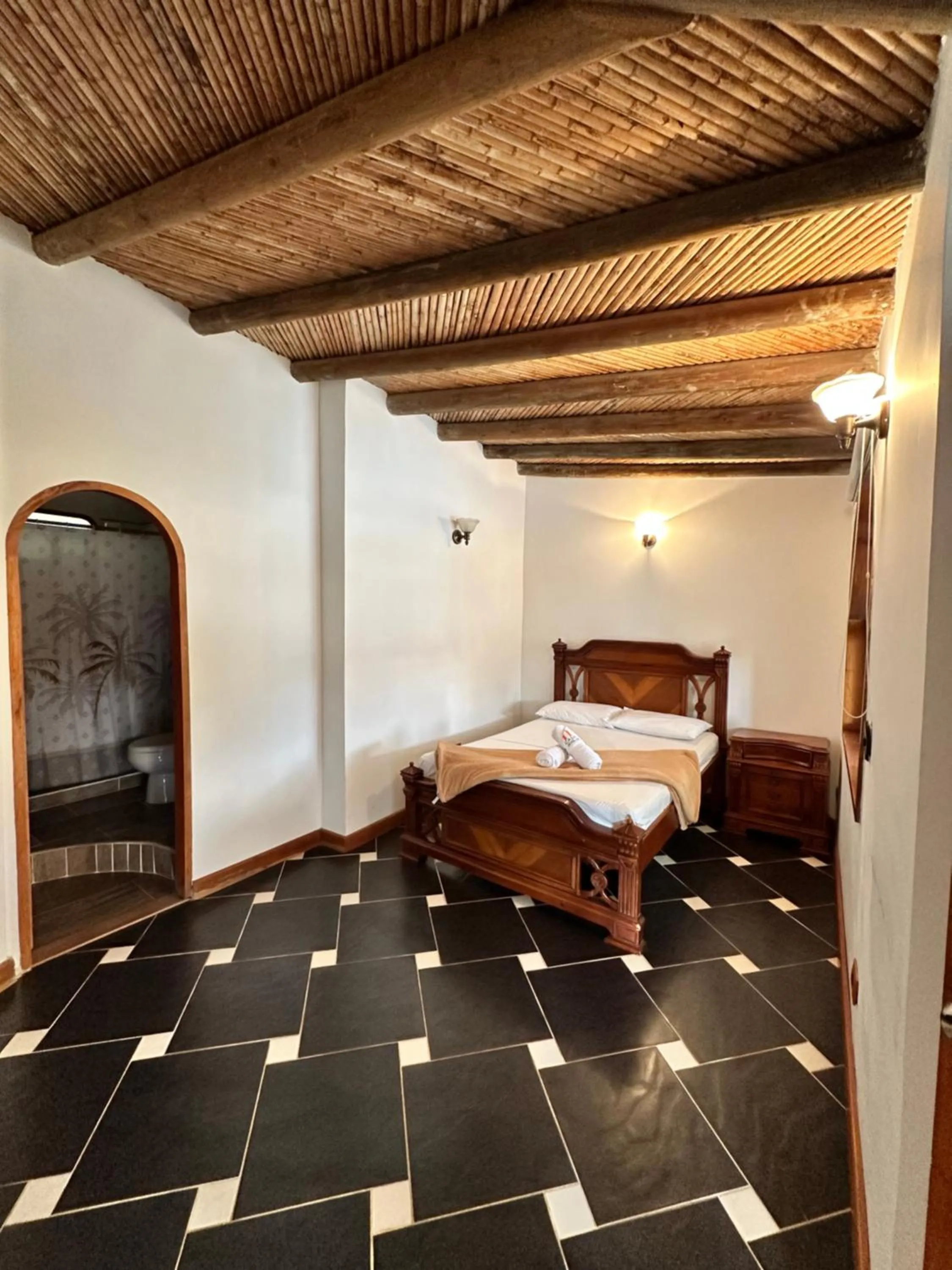 Bed in Hotel Casa Linda Guatape