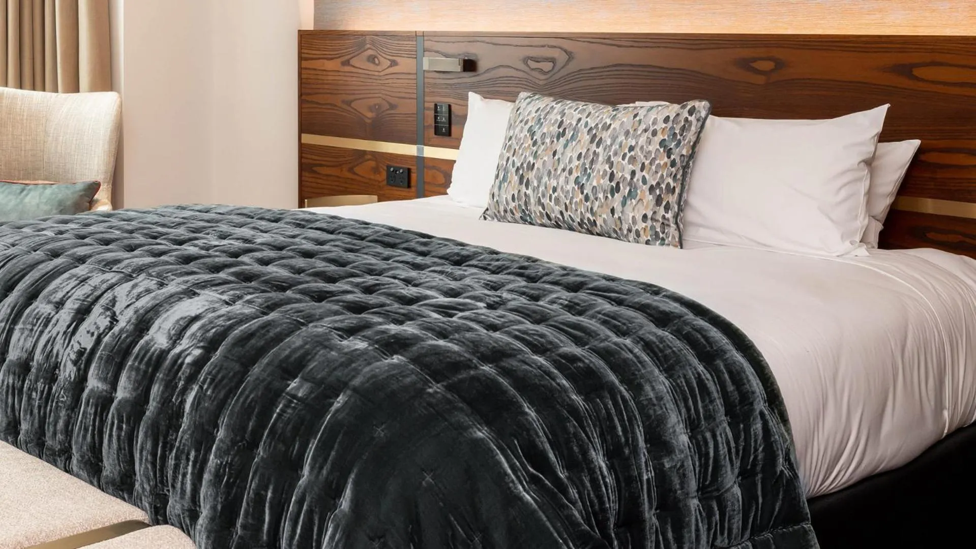 Bed in Horizon by SkyCity