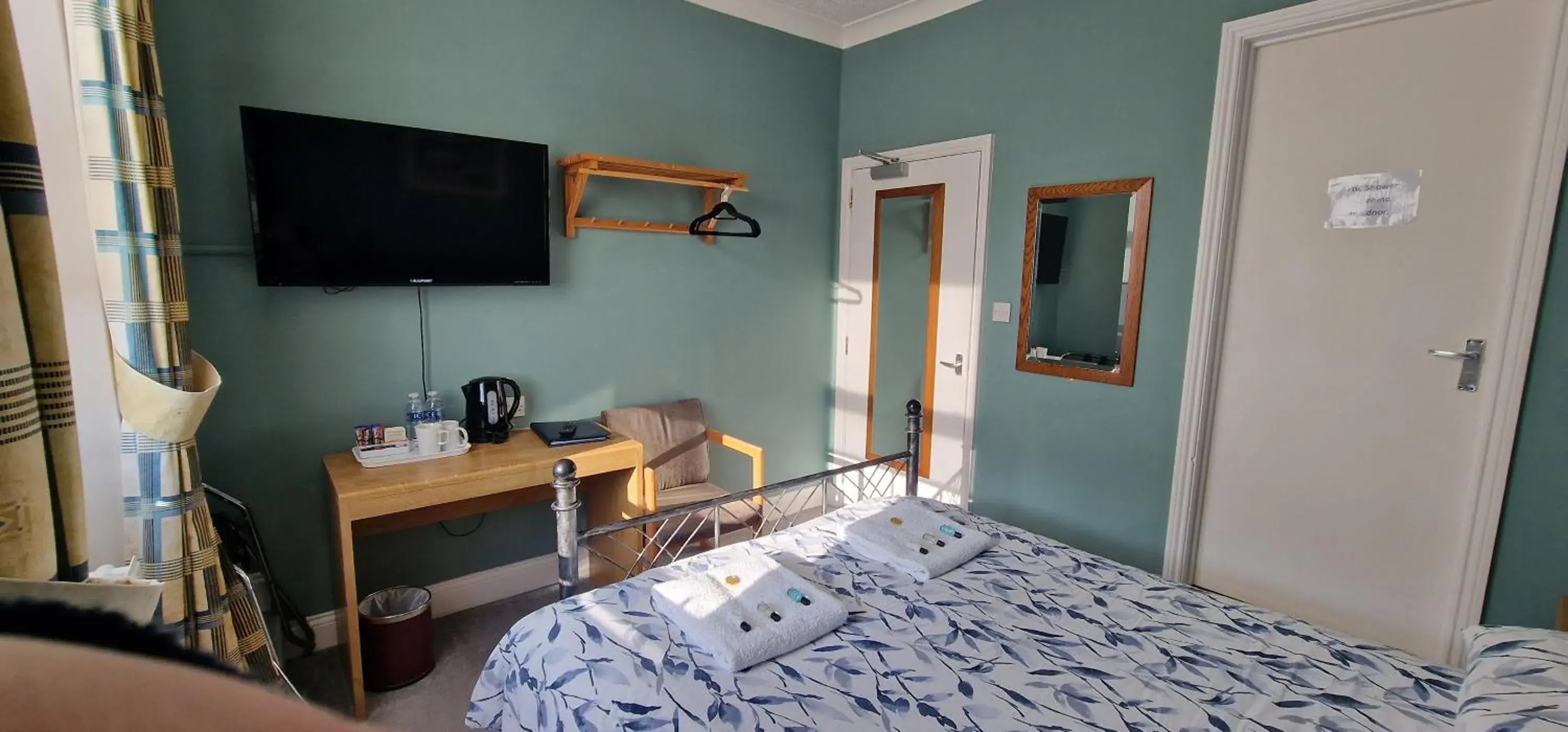 Photo of the whole room, Bed in The Portland Hotel Photo of the whole room, Bed in The Portland Hotel