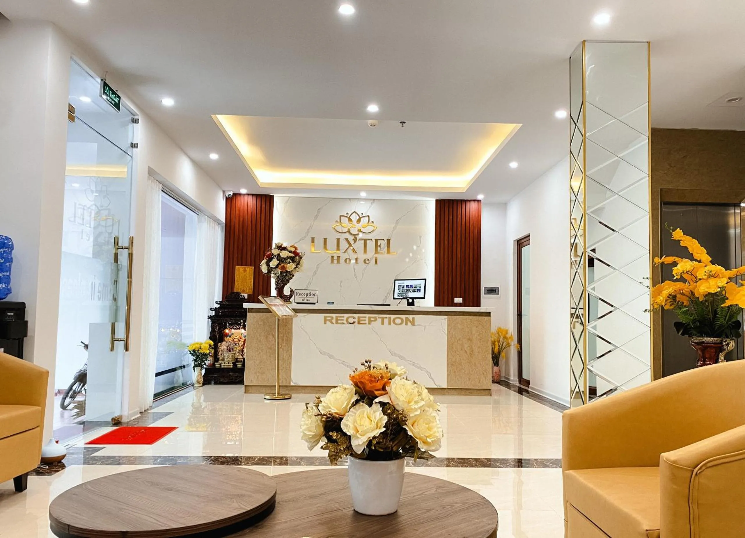 Luxtel Hotel Ngoại Giao Đoàn