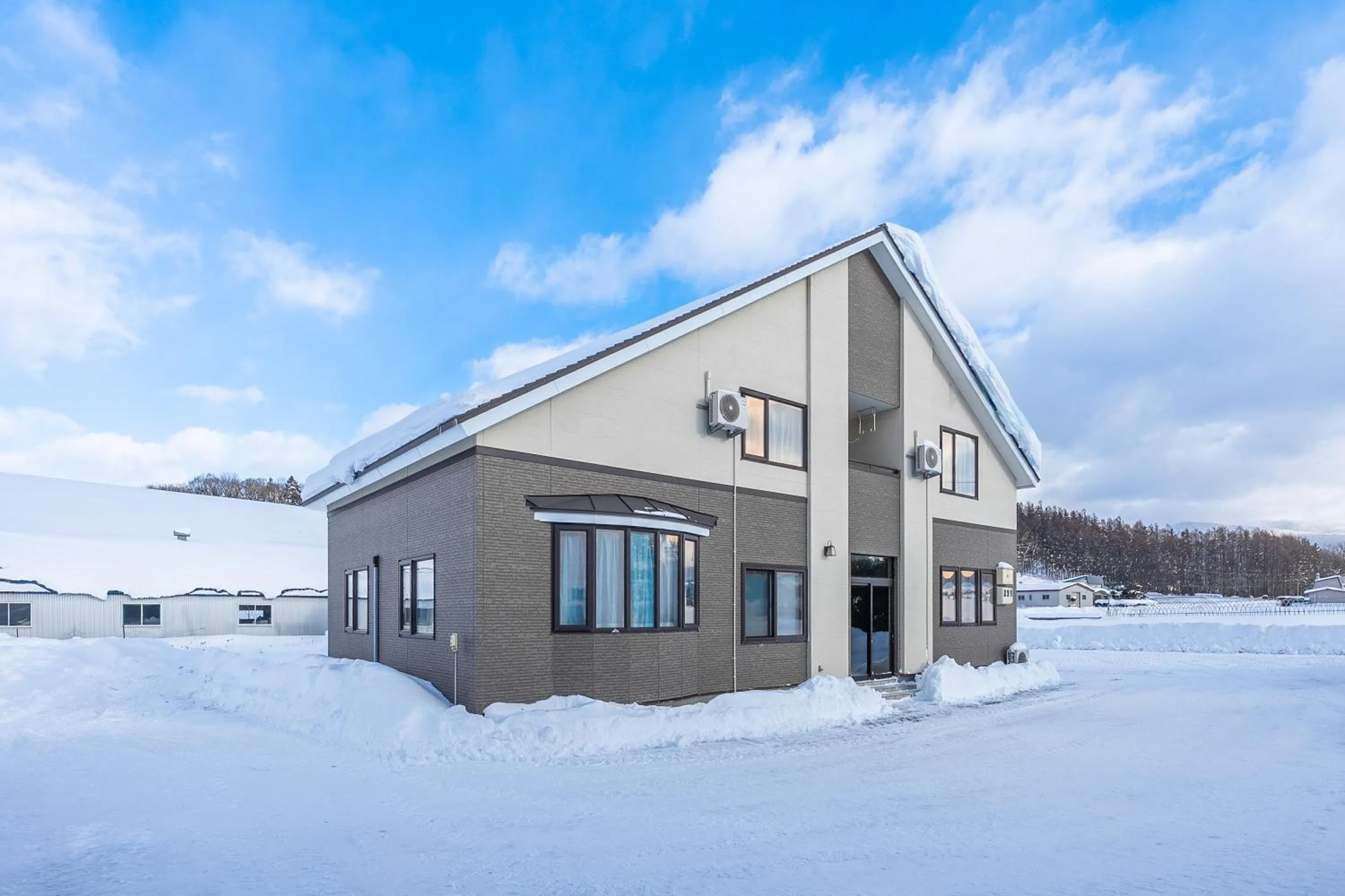Property building in THE VILLA FURANO【Wide Horizon】