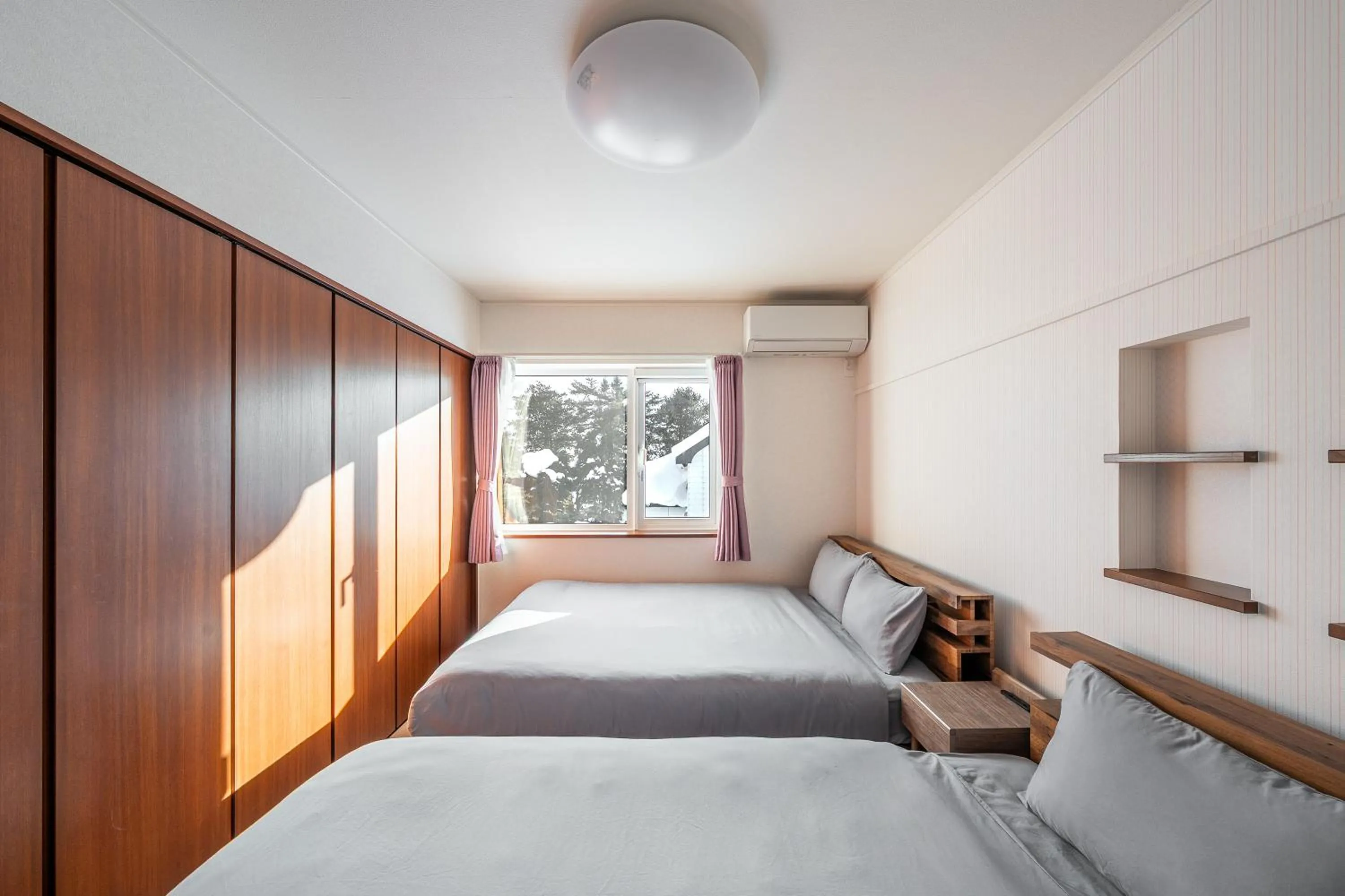 Bed in THE VILLA FURANO【Wide Horizon】