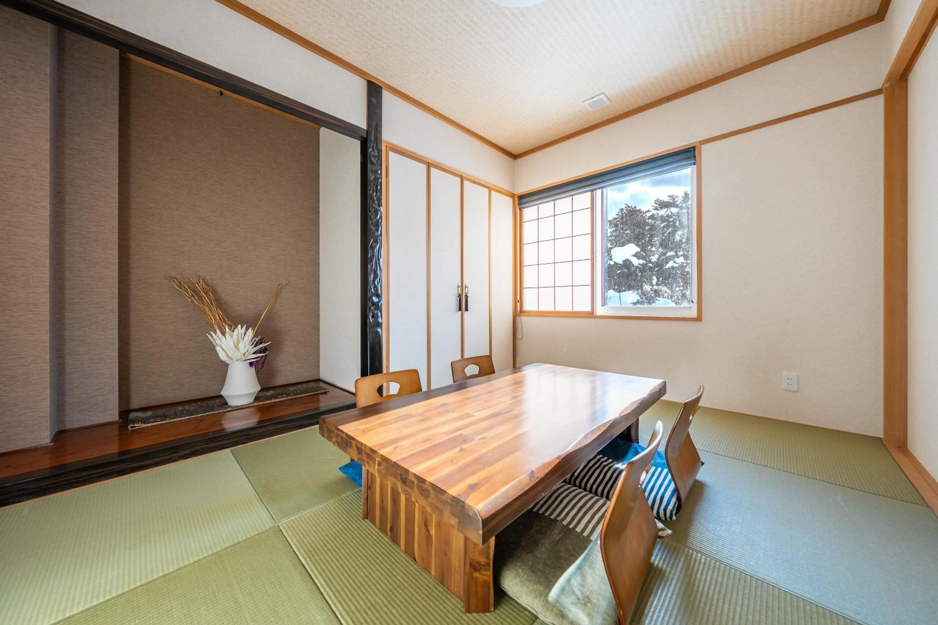 Seating area in THE VILLA FURANO【Wide Horizon】