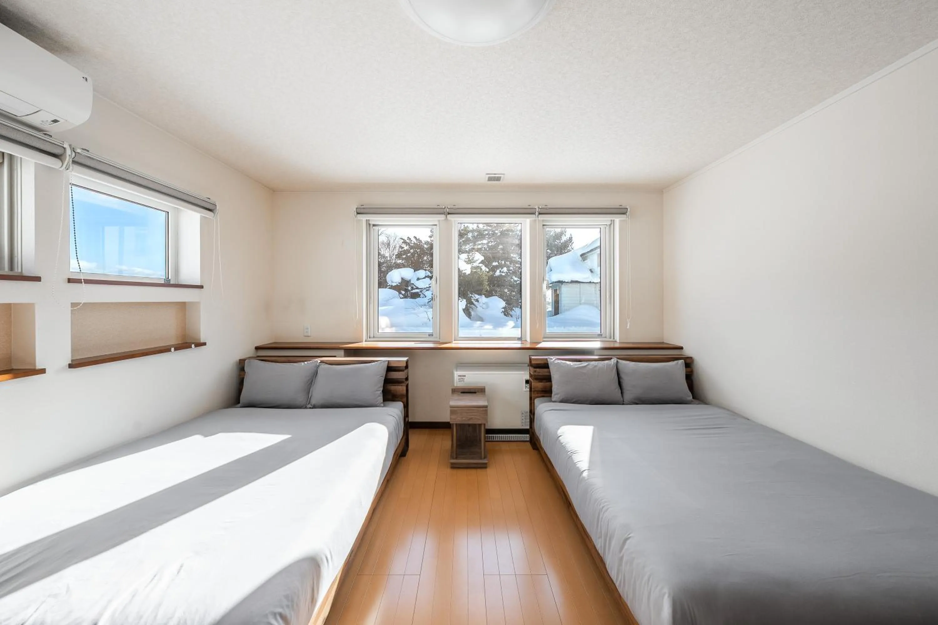 Bed in THE VILLA FURANO【Wide Horizon】