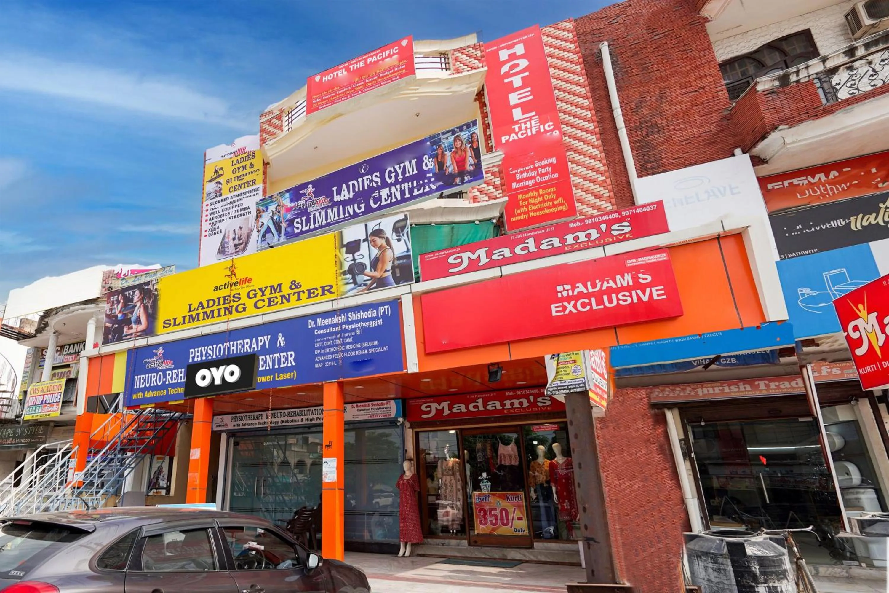 Facade/entrance in Hotel O The Pacific Hotel Parade Ground