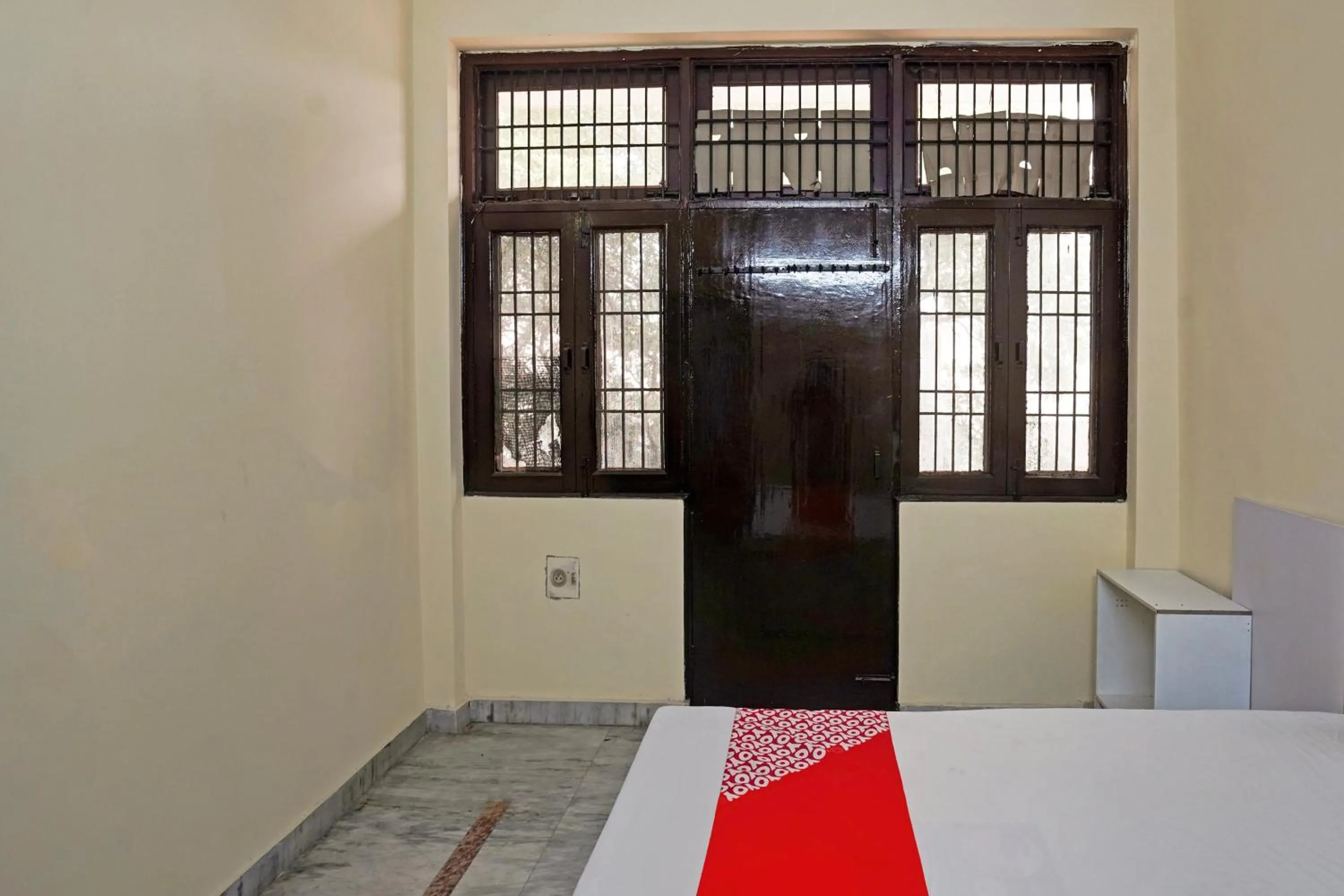 Bedroom, Bed in Hotel O The Pacific Hotel Parade Ground