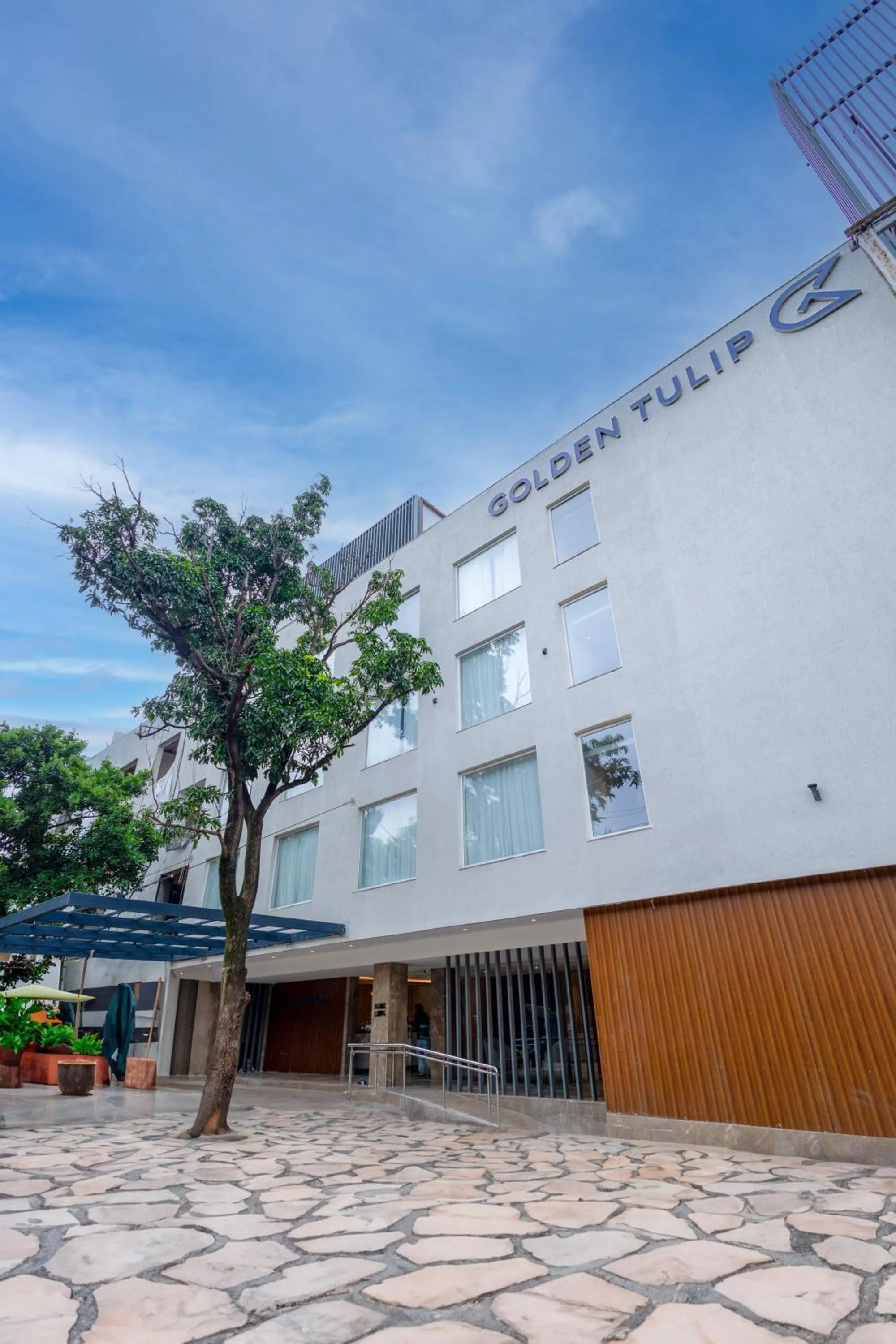 Property building in Golden Tulip Bhopal