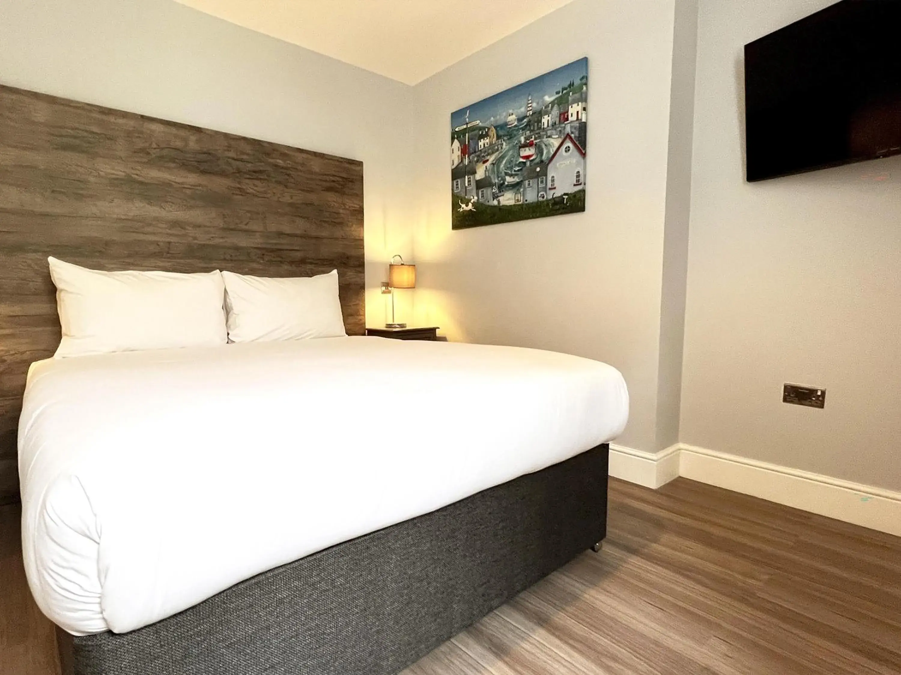 Photo of the whole room, Bed in The View Hotel Folkestone, a member of Radisson Individuals Photo of the whole room, Bed in The View Hotel Folkestone, a member of Radisson Individuals