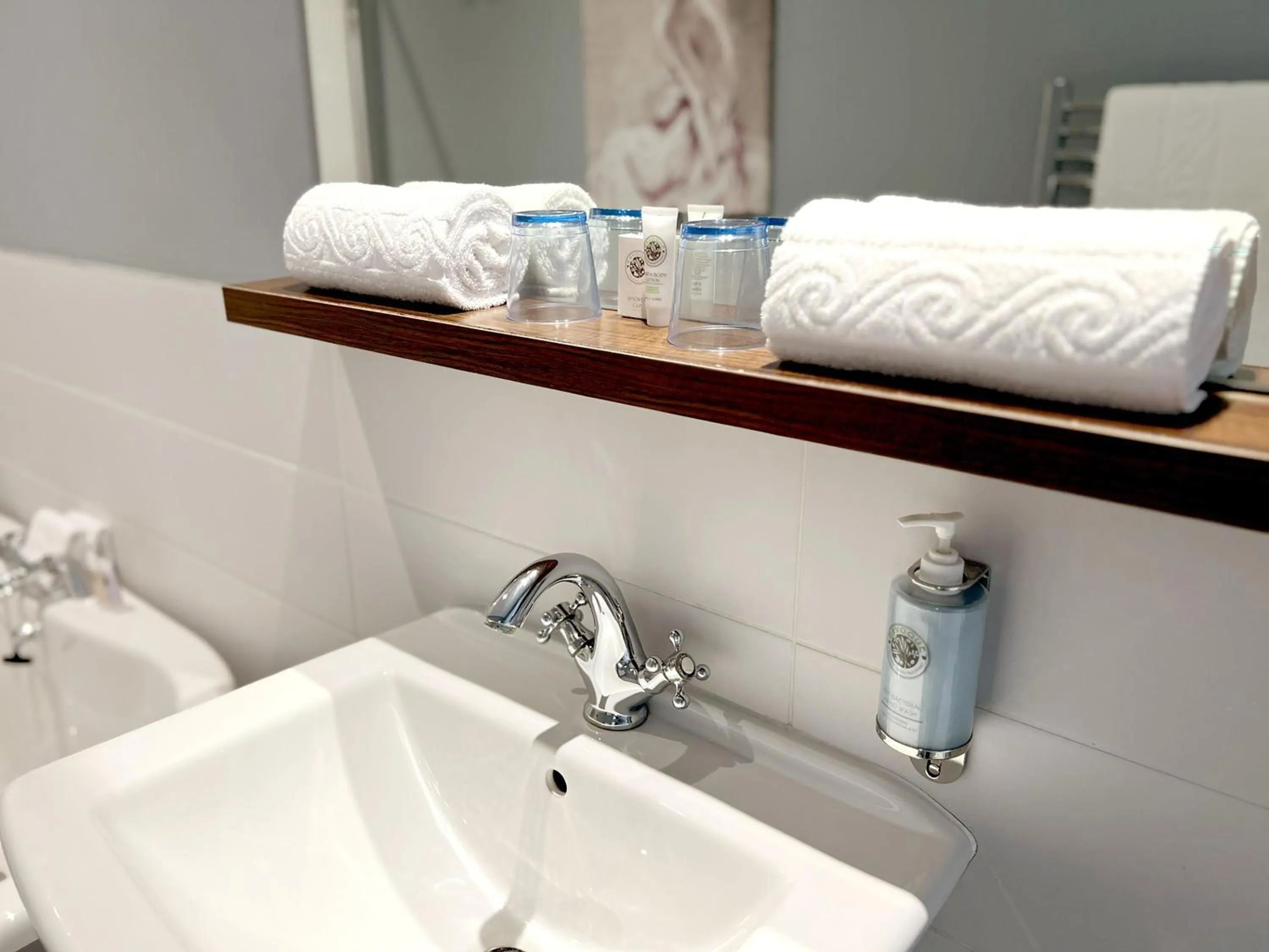 Bathroom in The View Hotel Folkestone, a member of Radisson Individuals