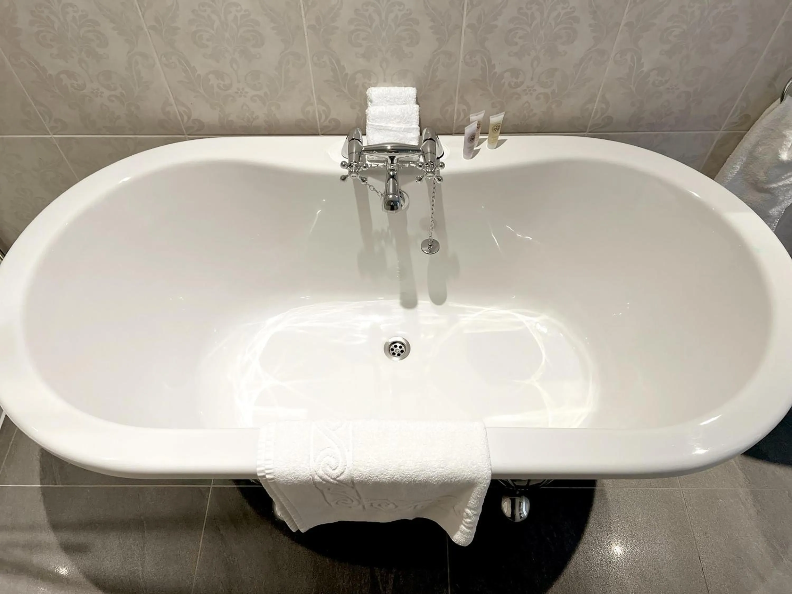 Bathroom in The View Hotel Folkestone, a member of Radisson Individuals