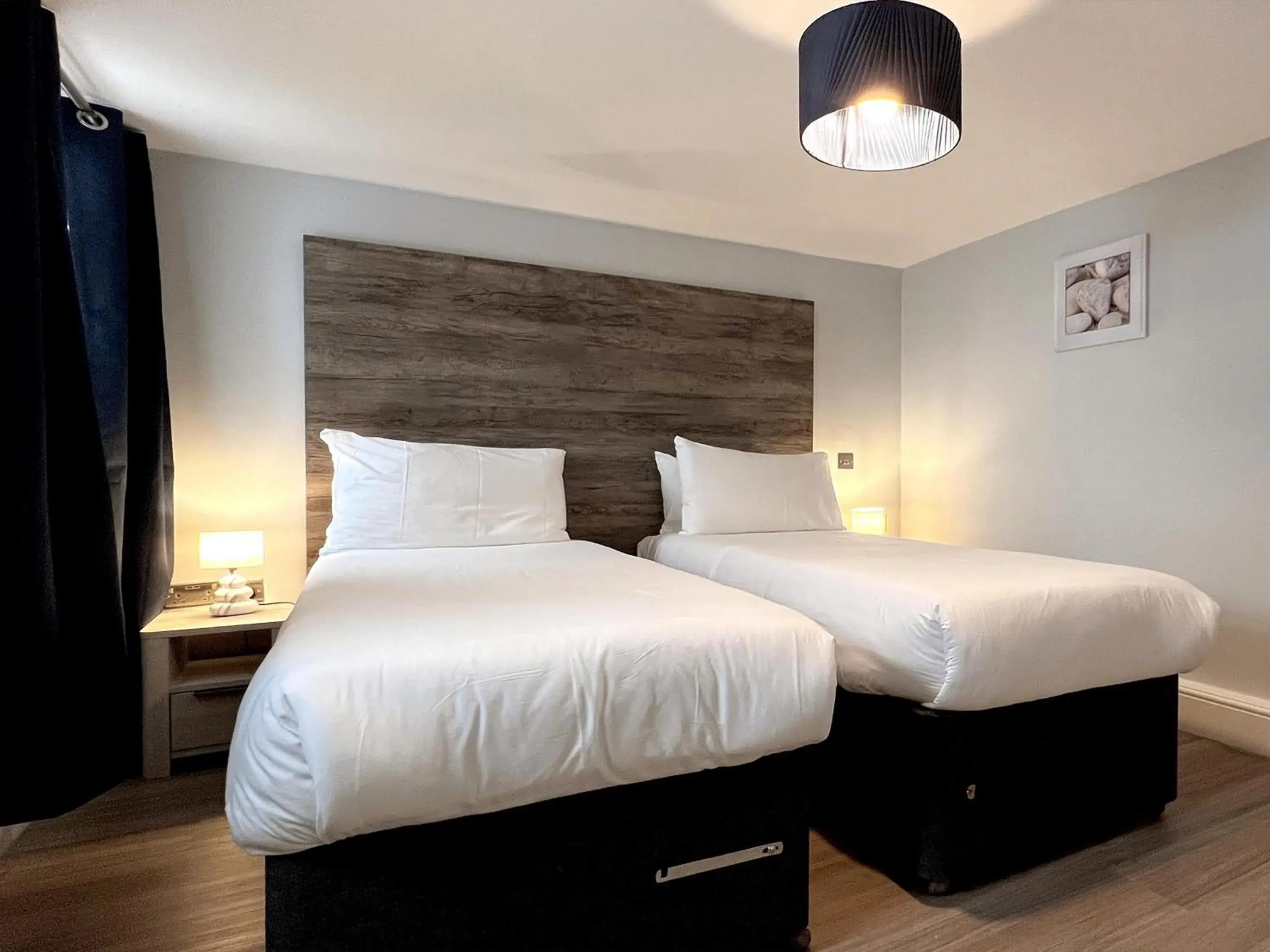 Photo of the whole room, Bed in The View Hotel Folkestone, a member of Radisson Individuals Photo of the whole room, Bed in The View Hotel Folkestone, a member of Radisson Individuals