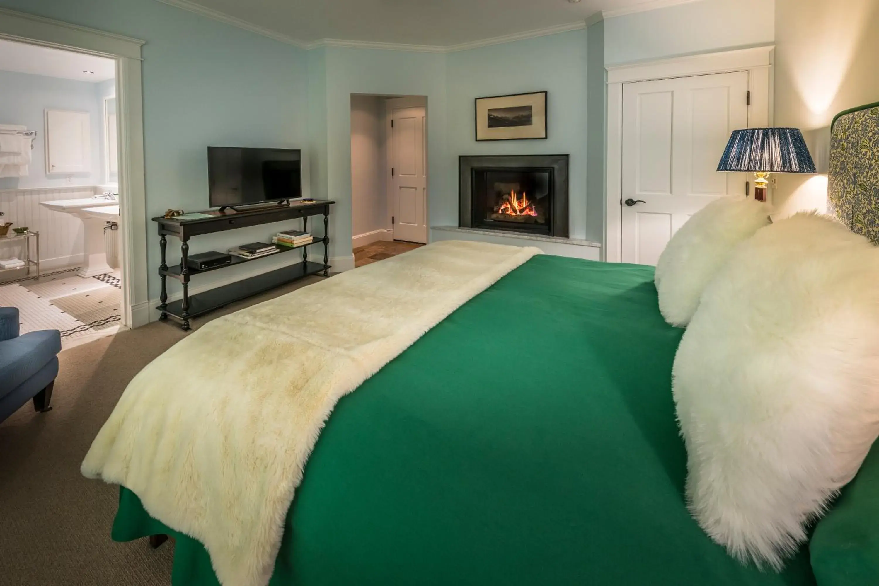 King Room in Dunton Town House Hotel King Room in Dunton Town House Hotel