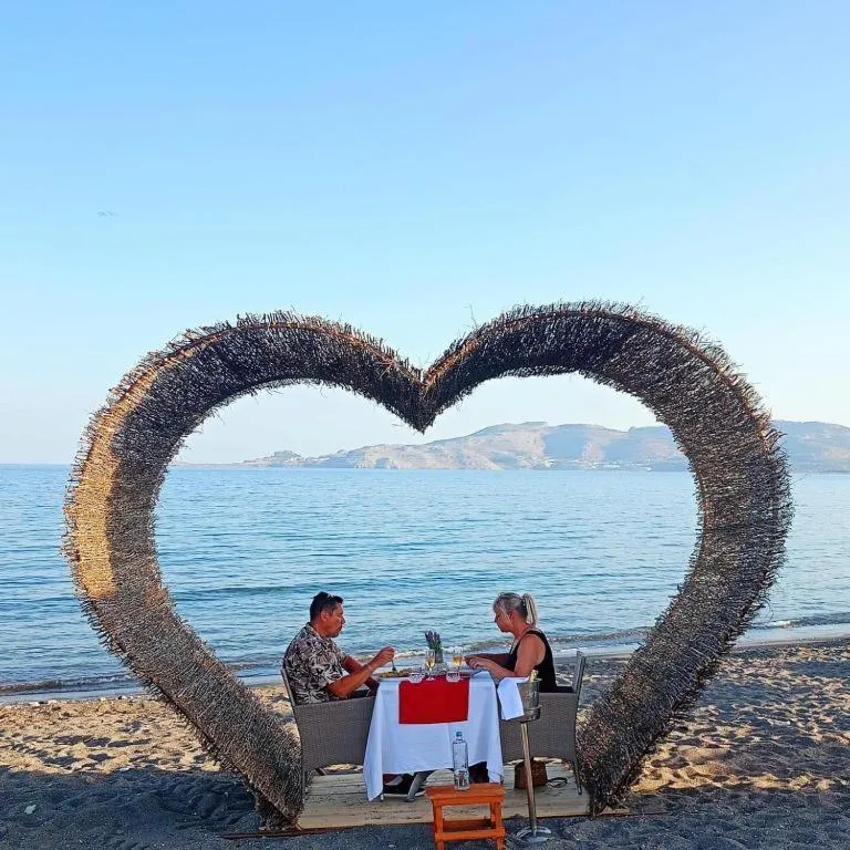 Alia Beachfront Suites and Spa