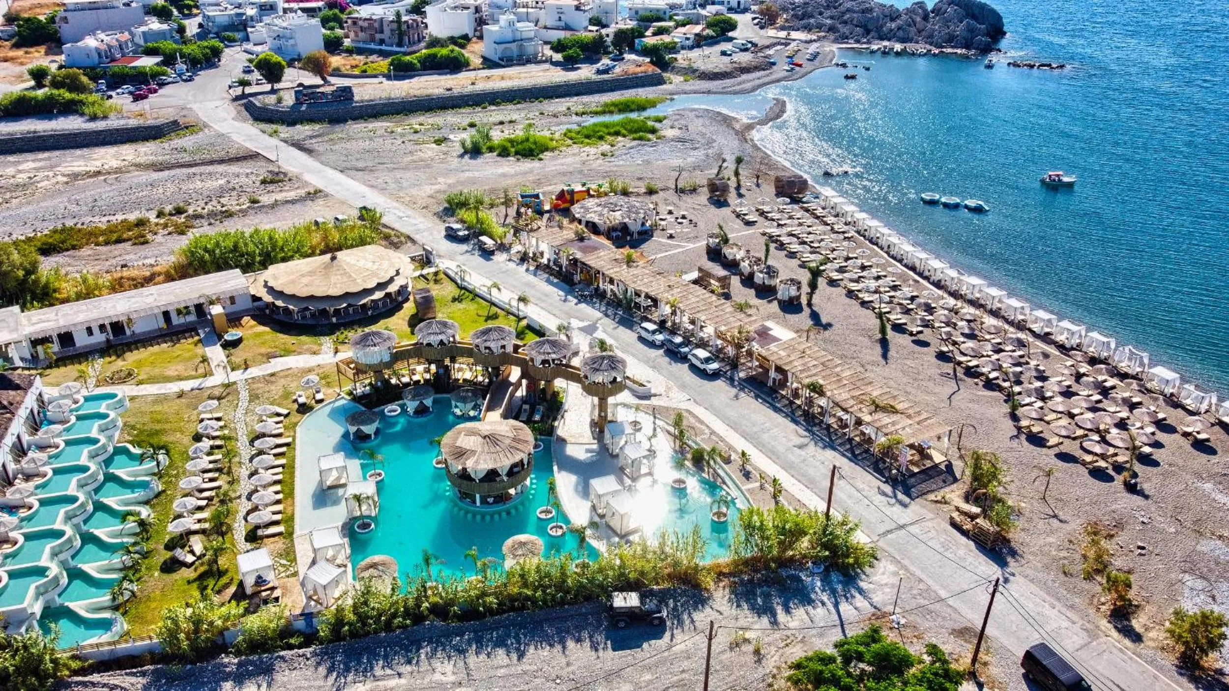 Alia Beachfront Suites and Spa