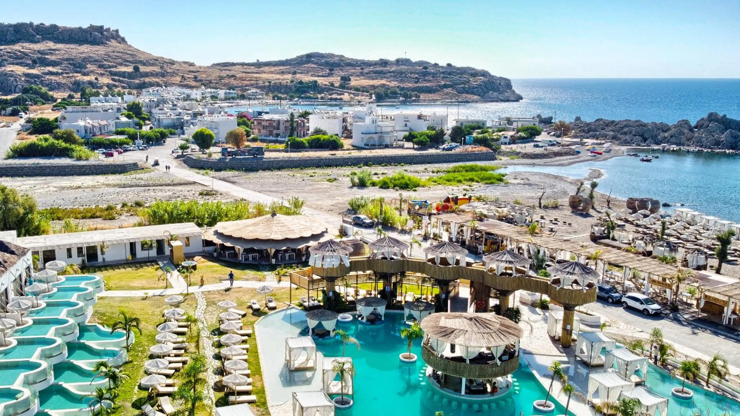 Alia Beachfront Suites and Spa