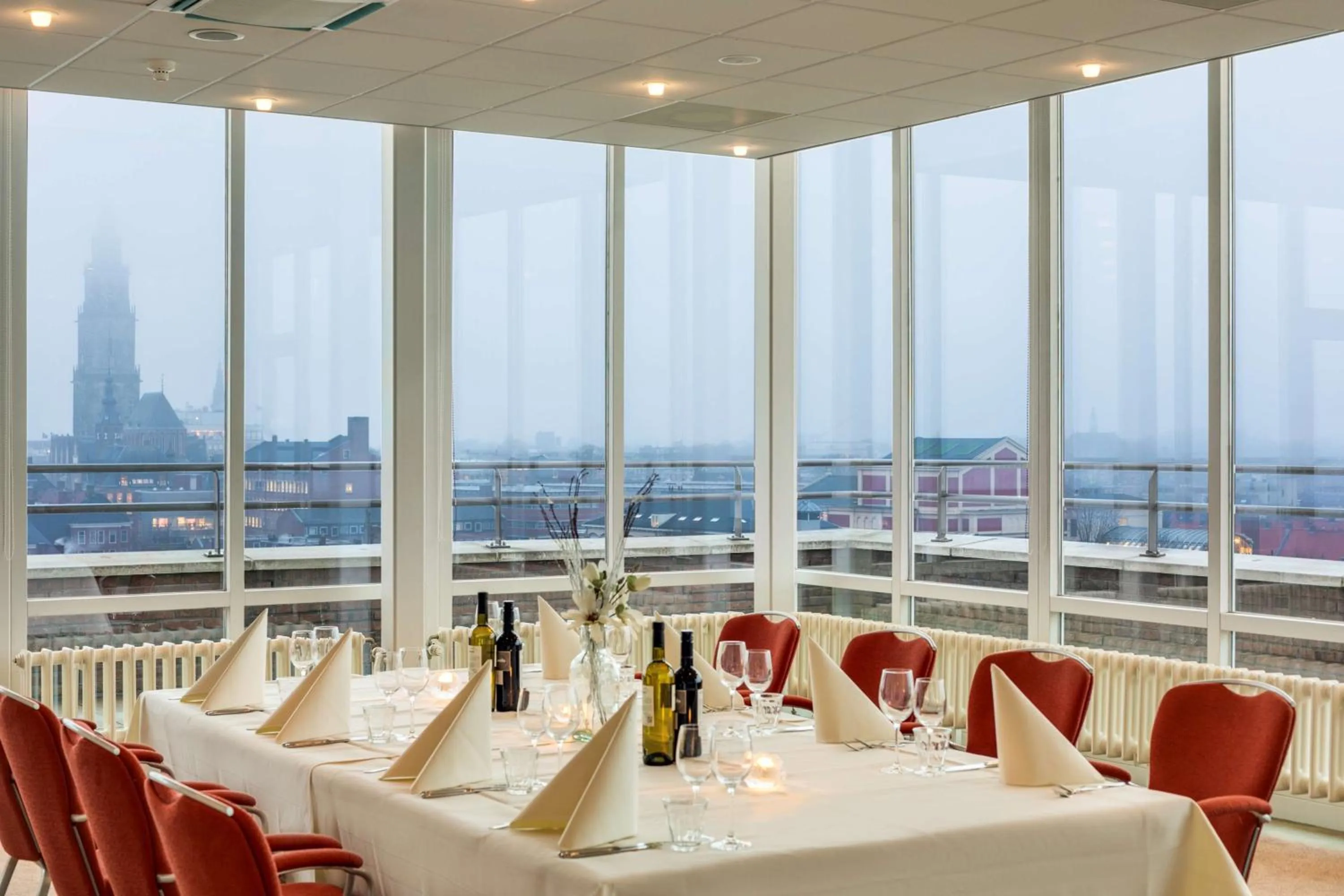 Meeting/conference room in NH Groningen Hotel