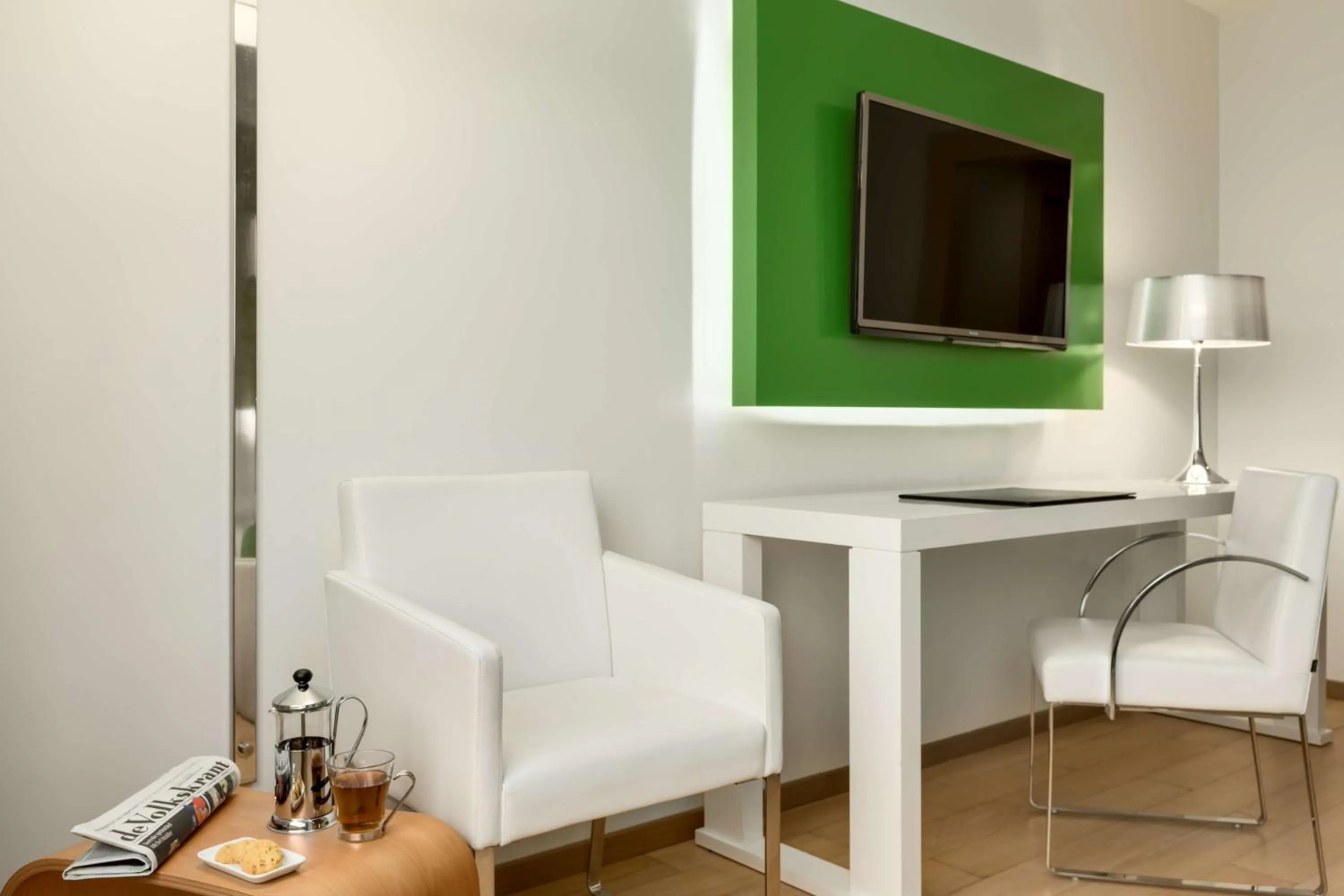 Photo of the whole room in NH Groningen Hotel