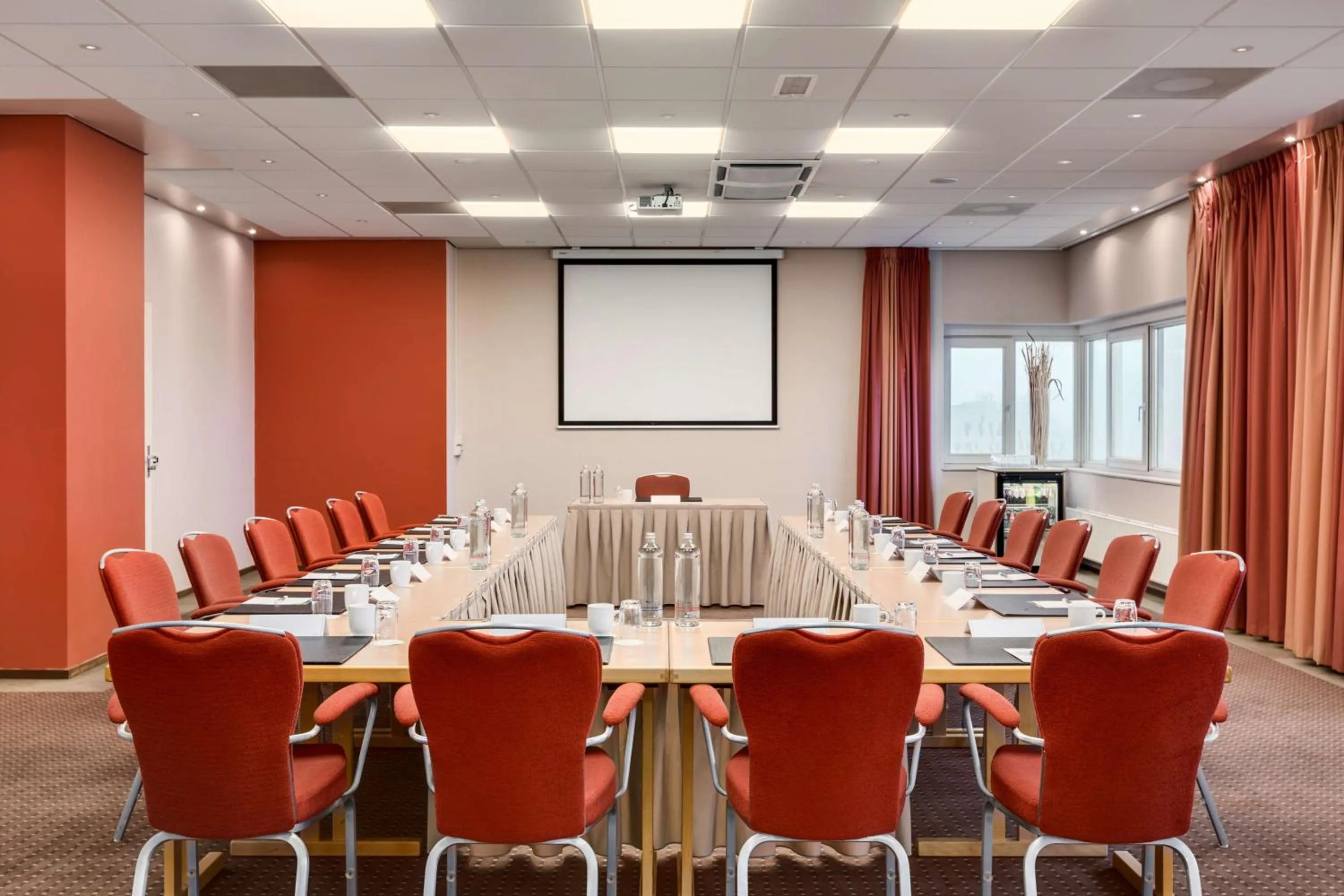 Meeting/conference room in NH Groningen Hotel
