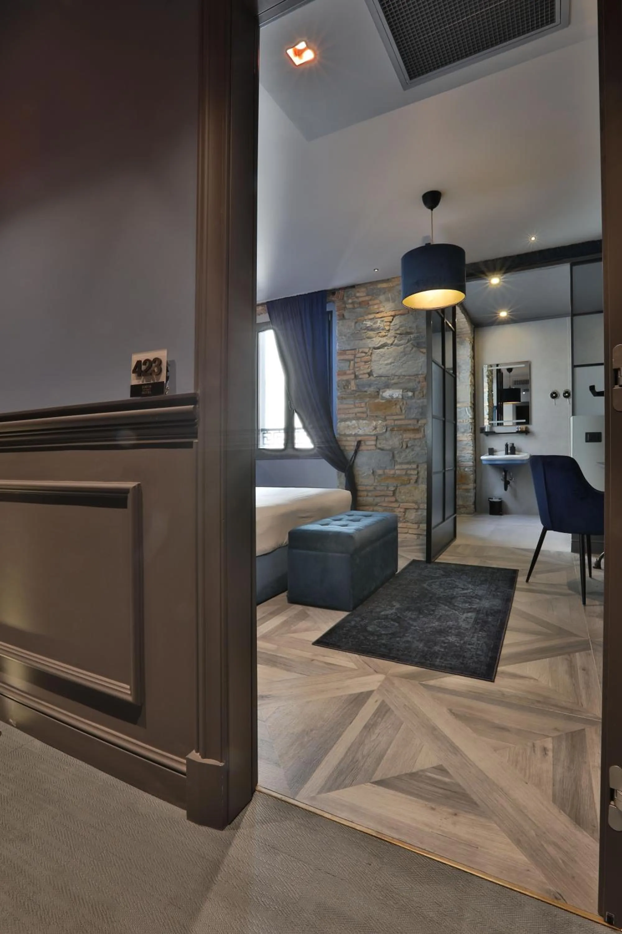 Photo of the whole room in FORVM bijoux ROOMS