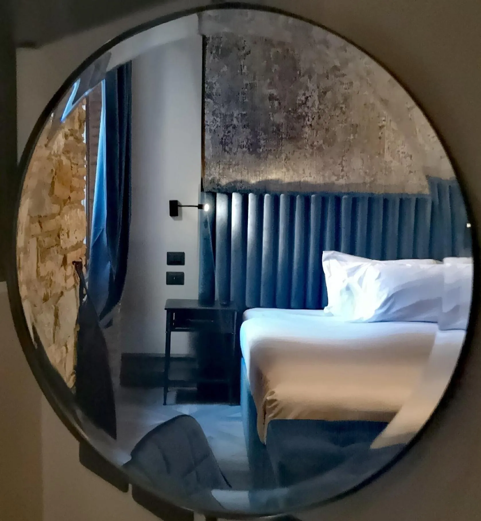 Decorative detail, Bed in FORVM bijoux ROOMS