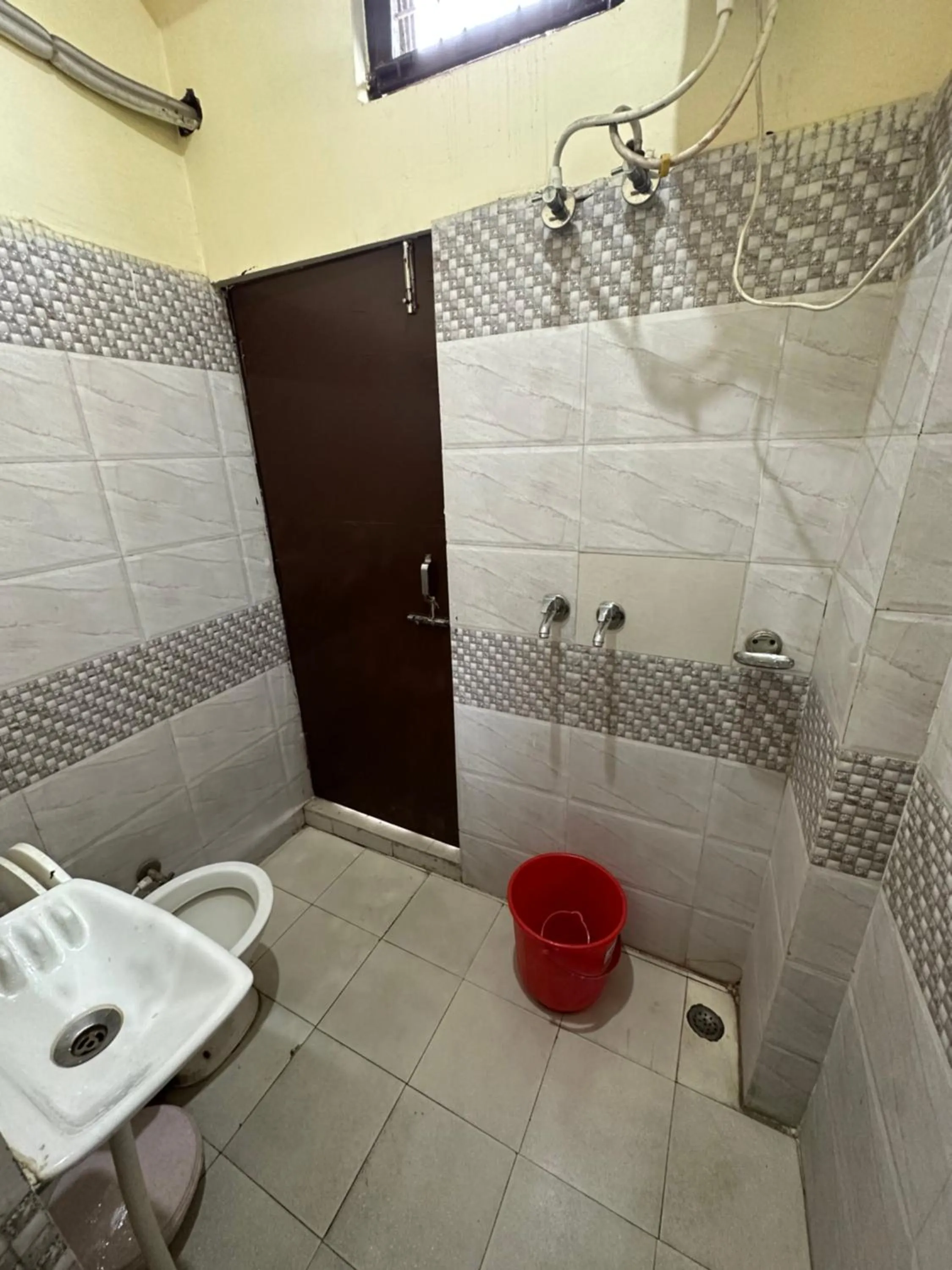 Bathroom in Swagat Guest House
