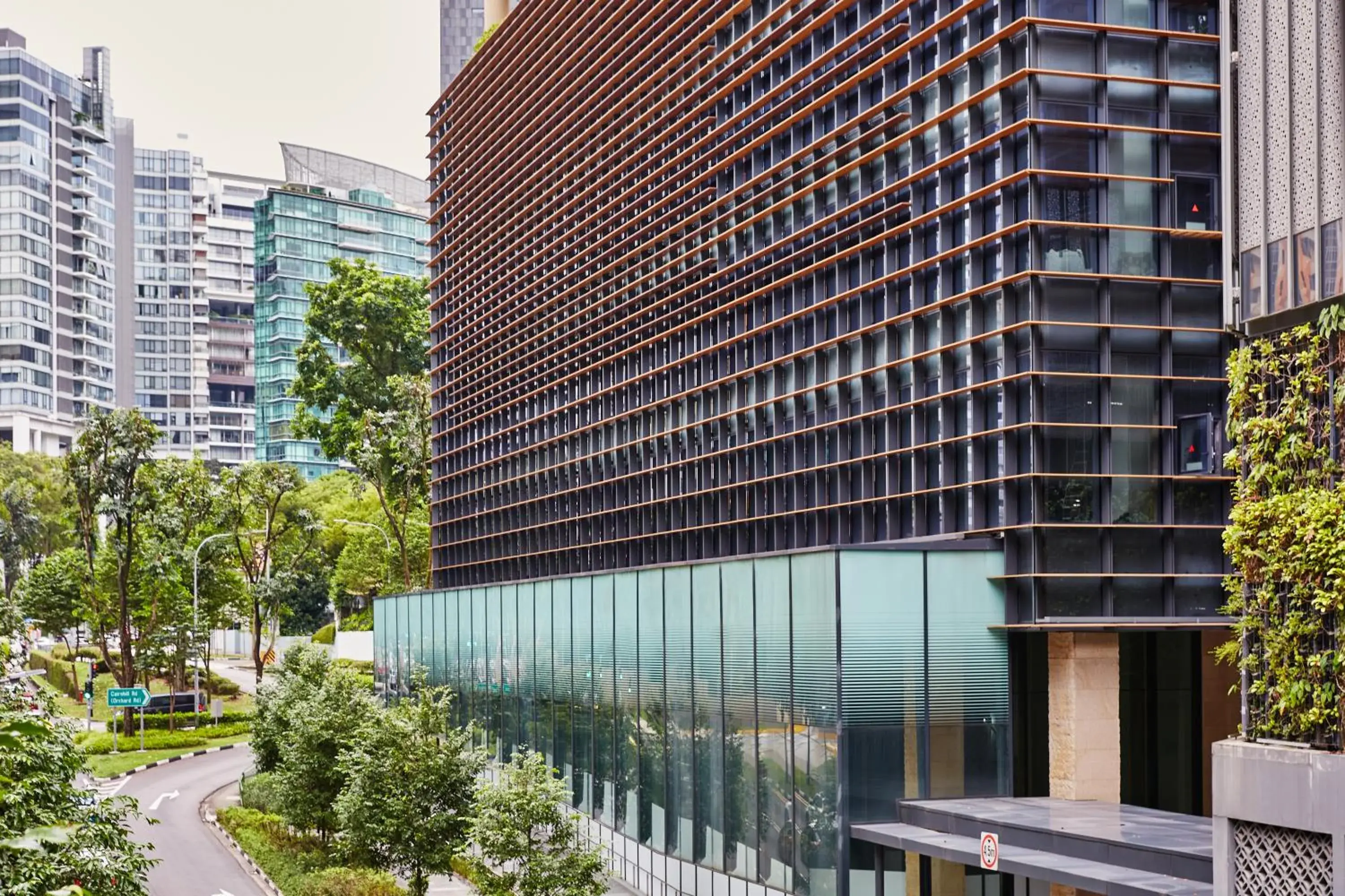 Property building in COMO Metropolitan Singapore Property building in COMO Metropolitan Singapore