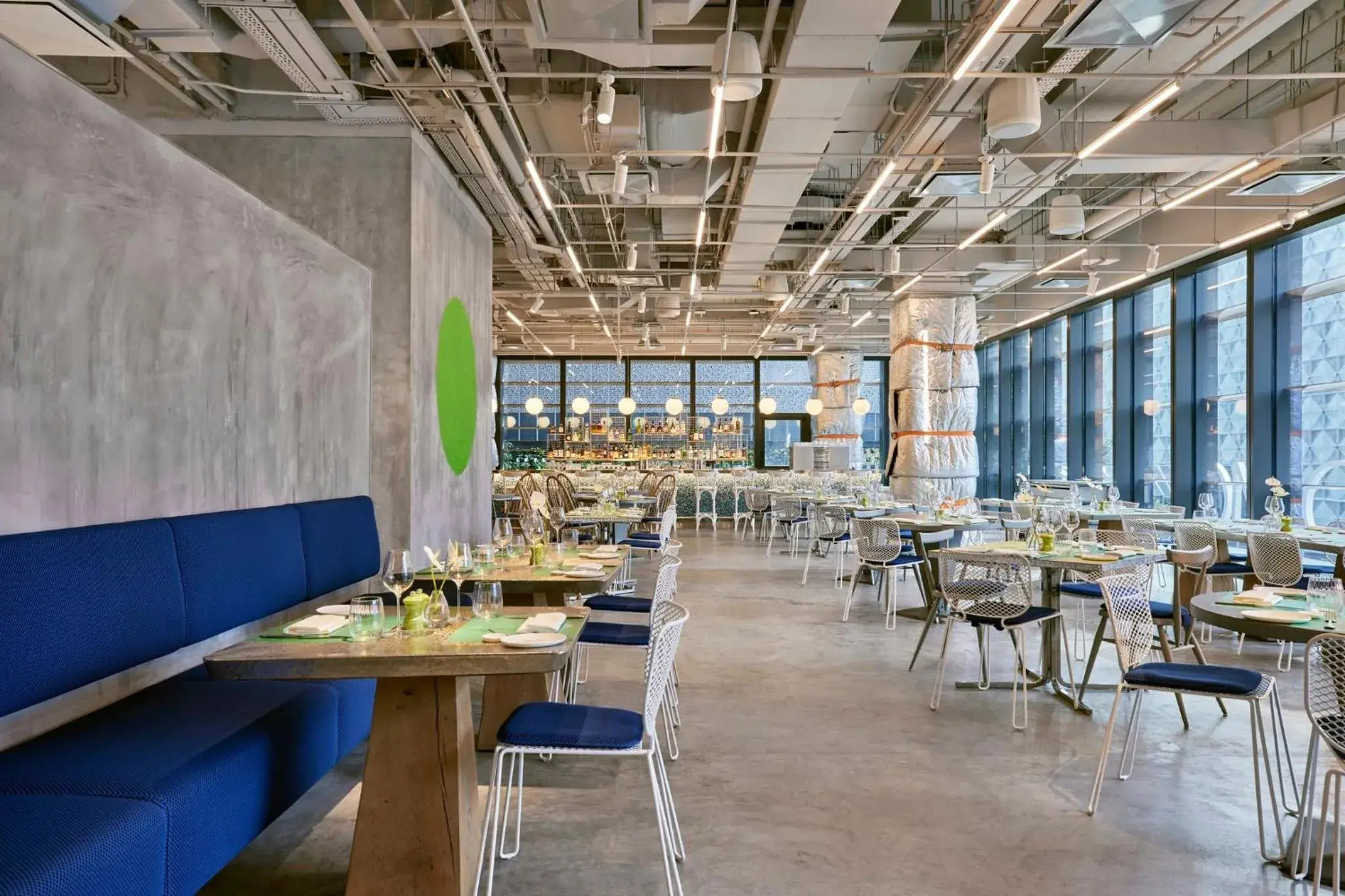 Restaurant/places to eat in COMO Metropolitan Singapore Restaurant/places to eat in COMO Metropolitan Singapore