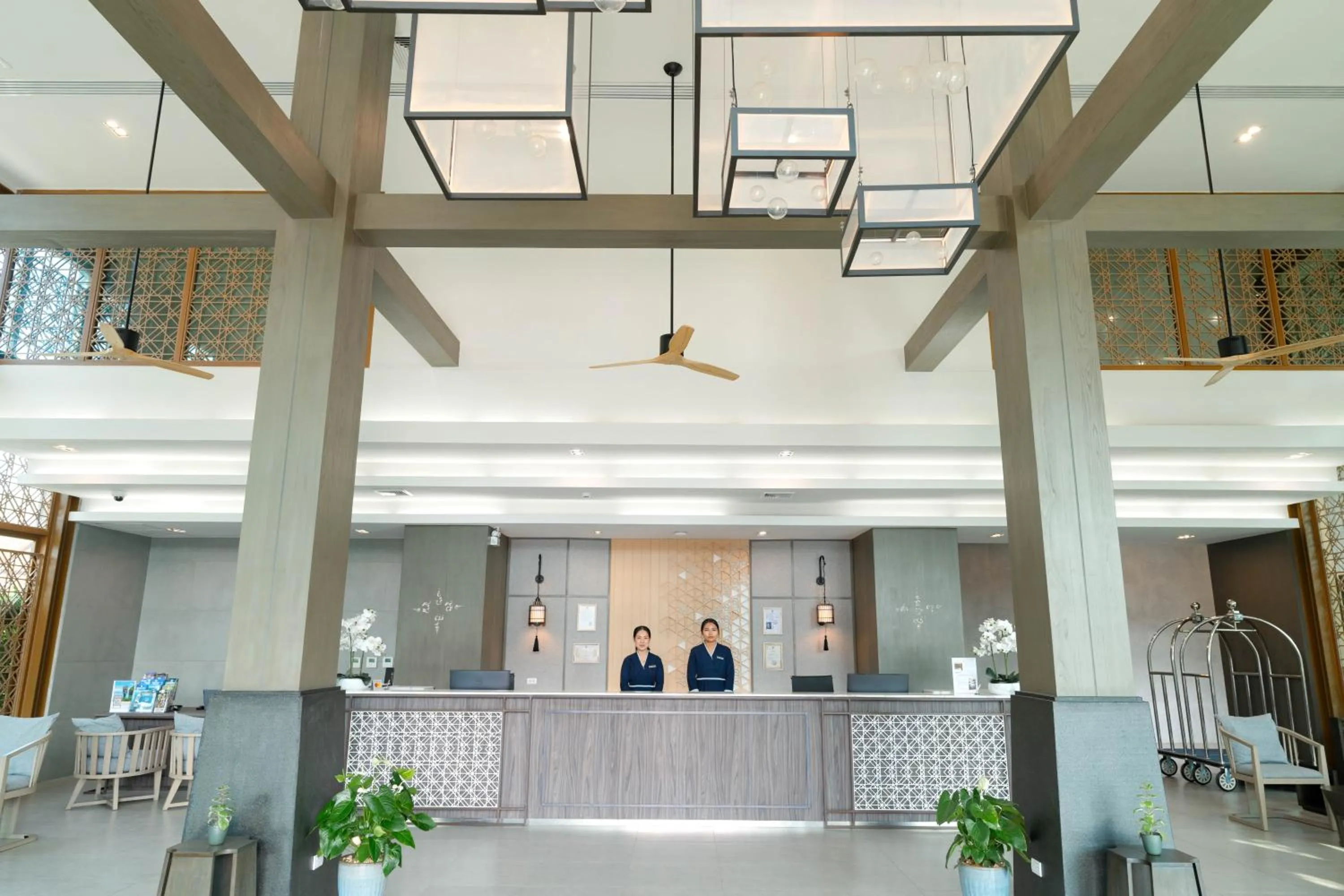 Lobby or reception in Bella Nara Phuket Naiyang Beach