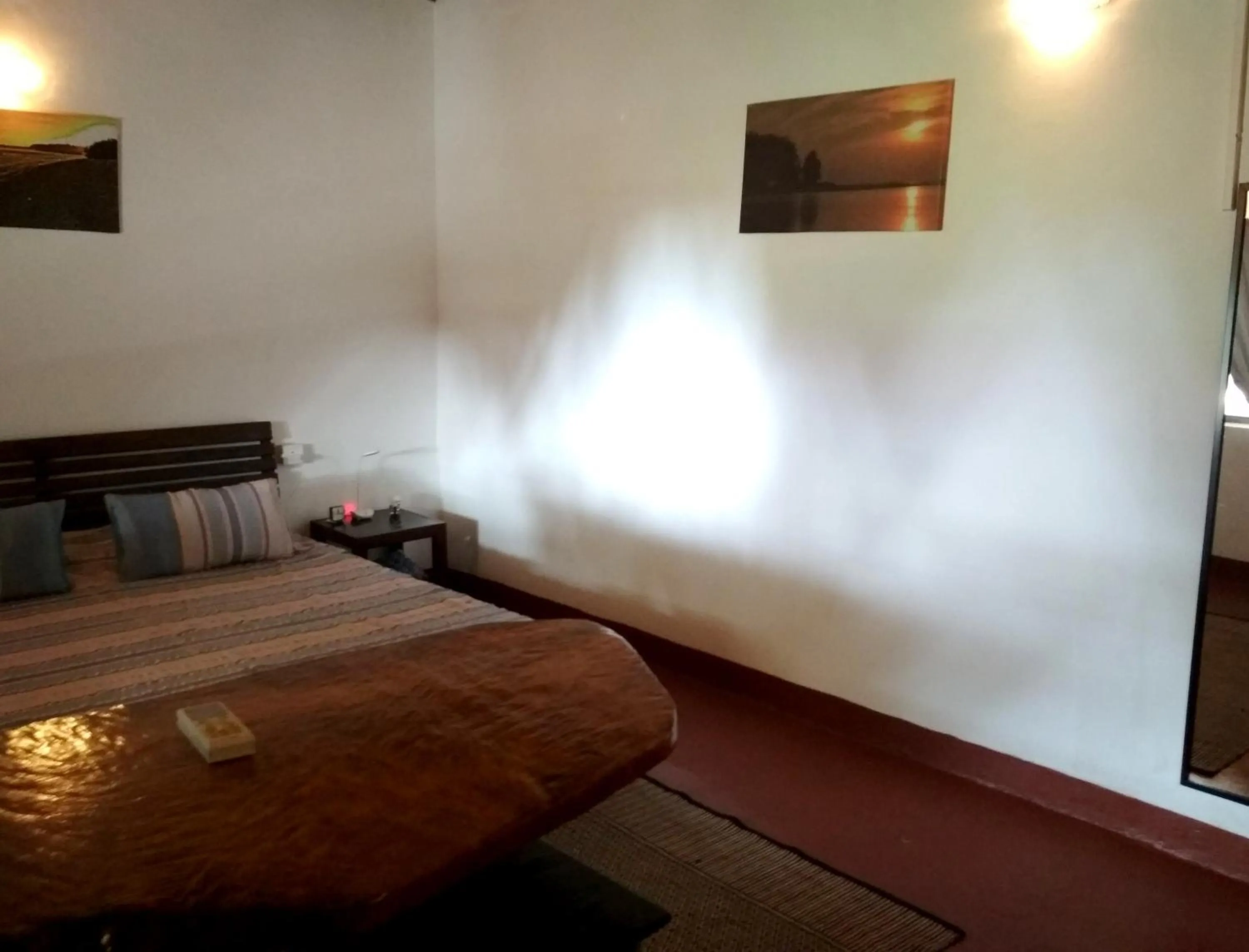 Bed in Mamagoa Beach Resort