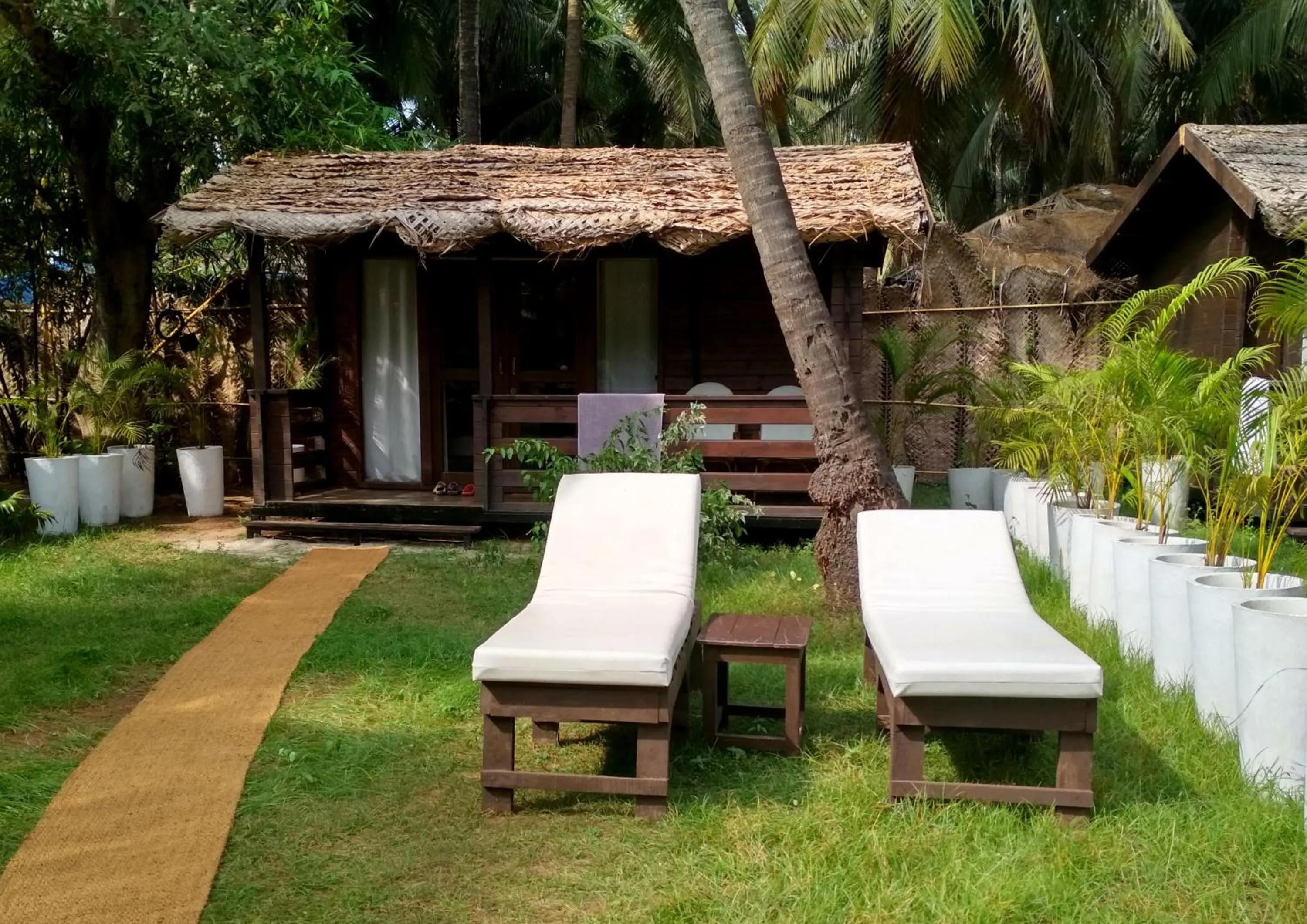 Balcony/Terrace in Mamagoa Beach Resort