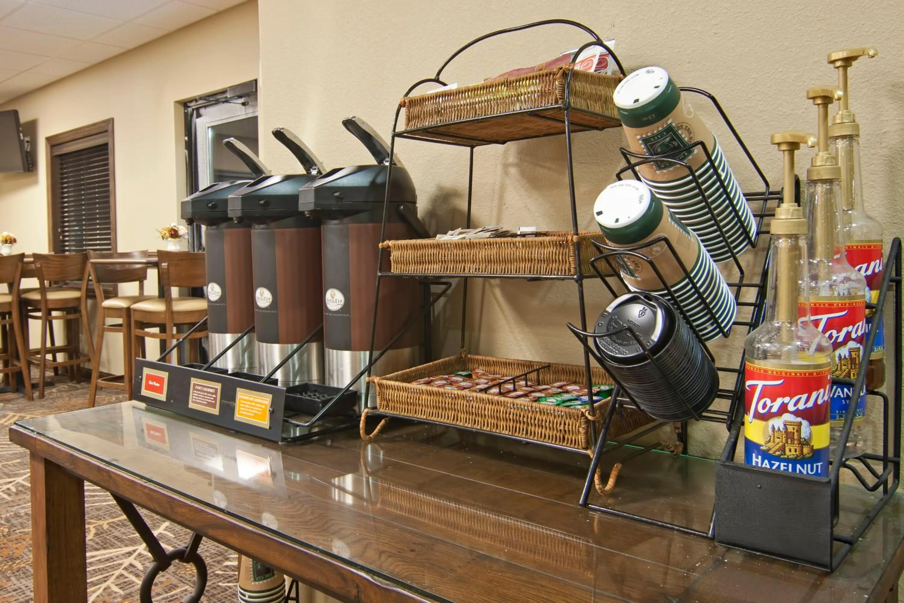 Coffee/tea facilities in The Watford