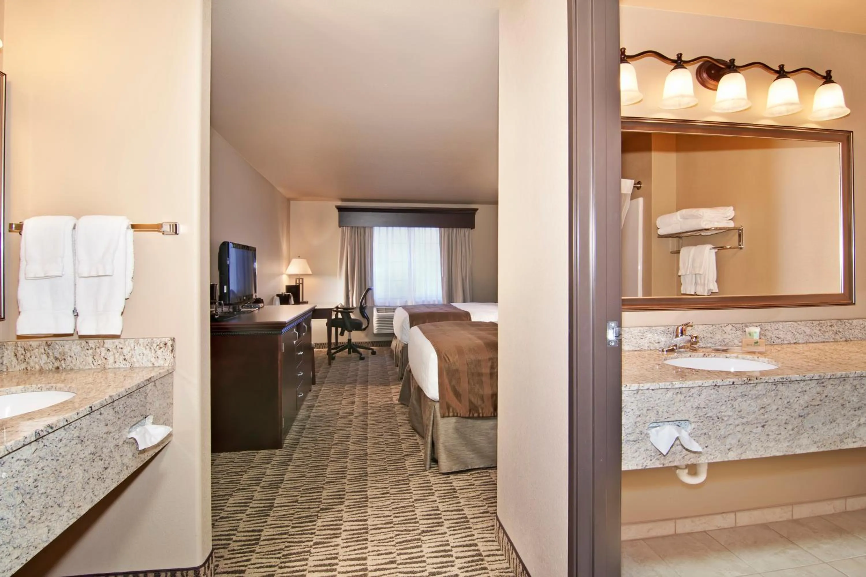 Photo of the whole room in The Watford