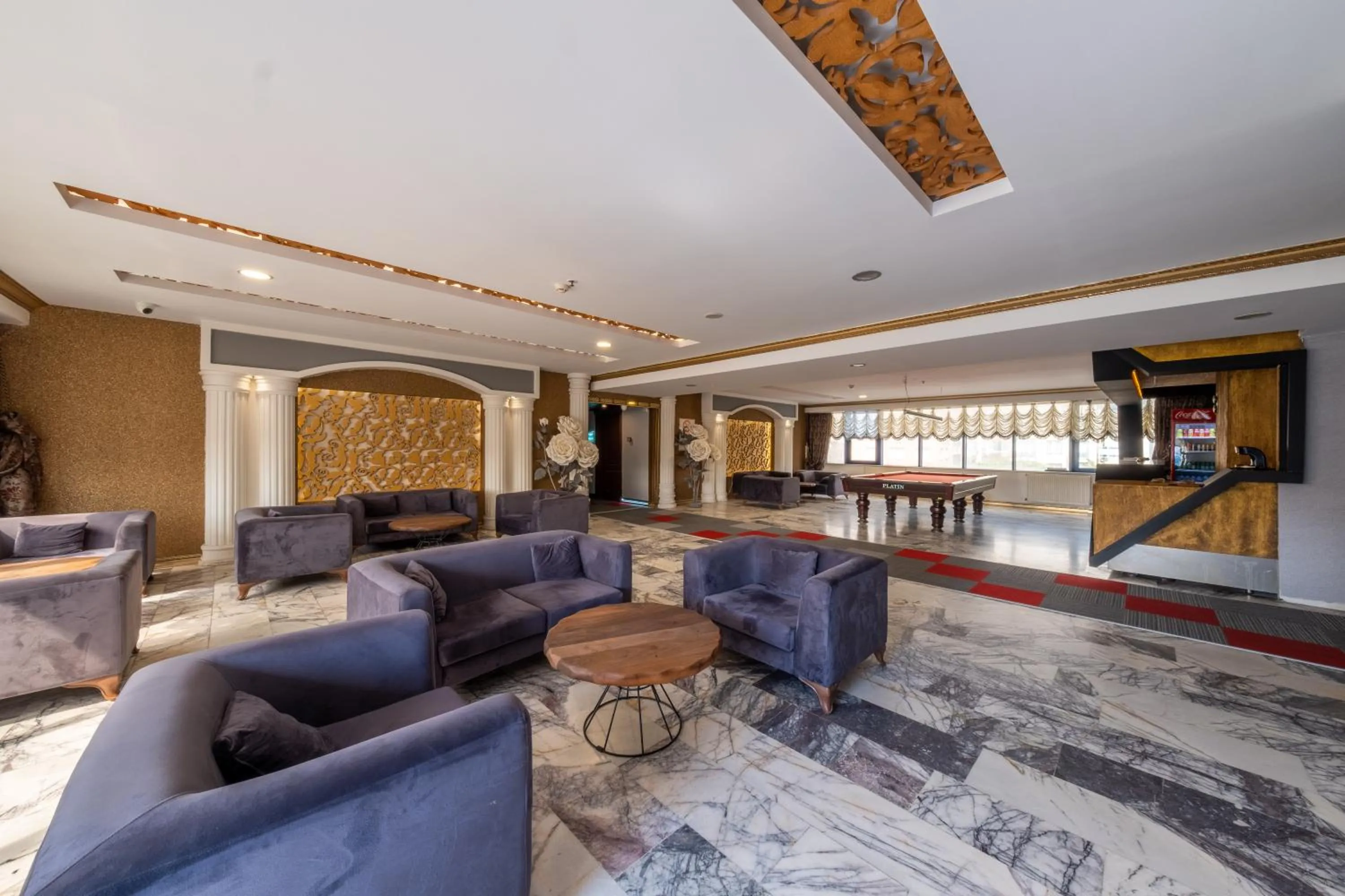 Communal lounge/ TV room in Istanbul Nova Hotel