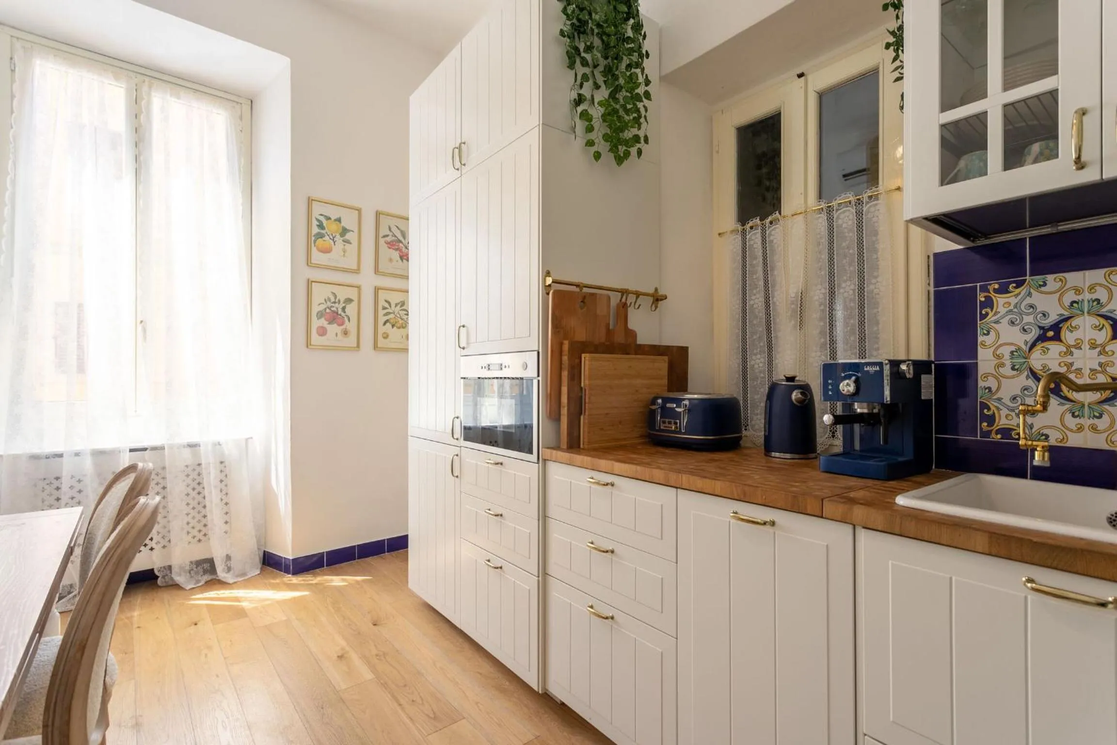 Kitchen or kitchenette in Pearl Of Florence by Halldis