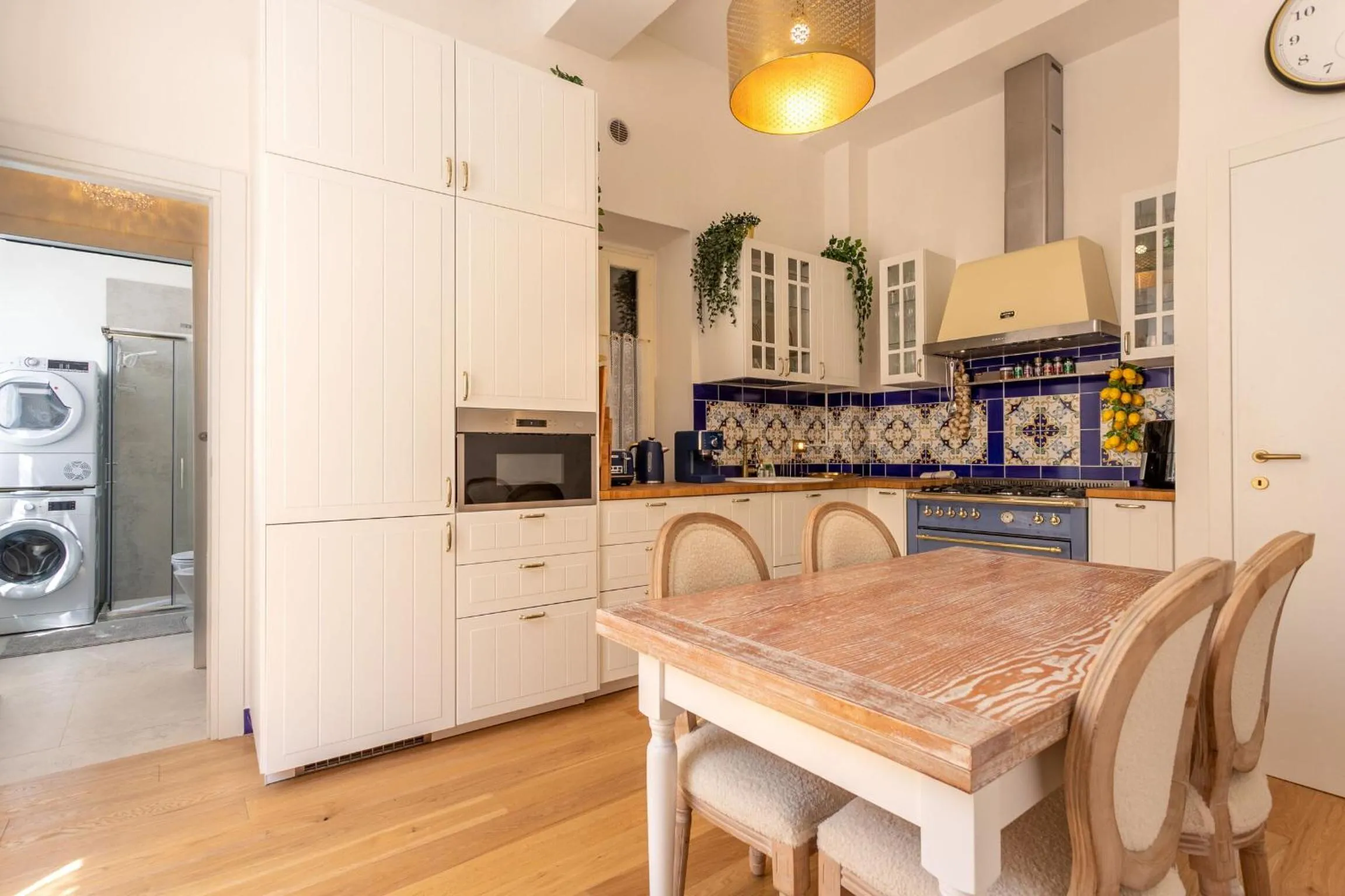Kitchen or kitchenette in Pearl Of Florence by Halldis