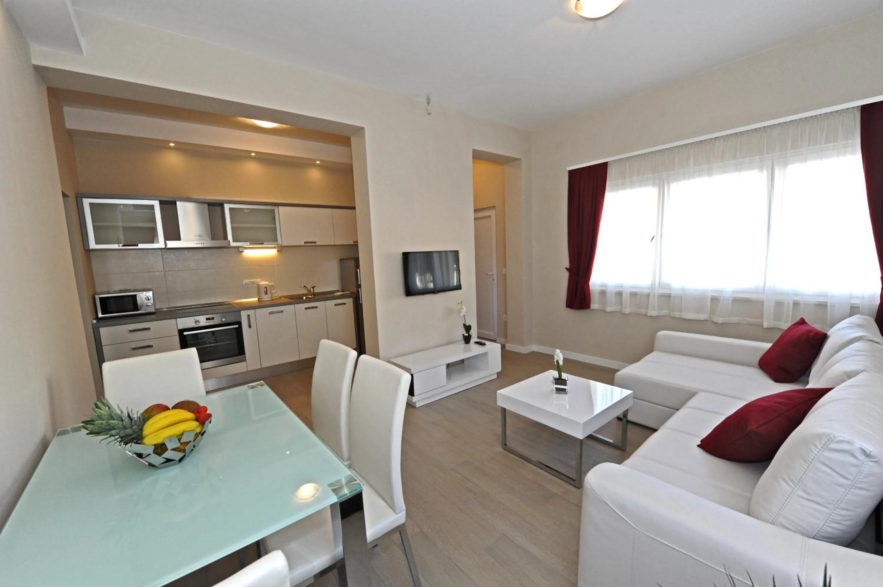 TV and multimedia in Apartments Villa Violet
