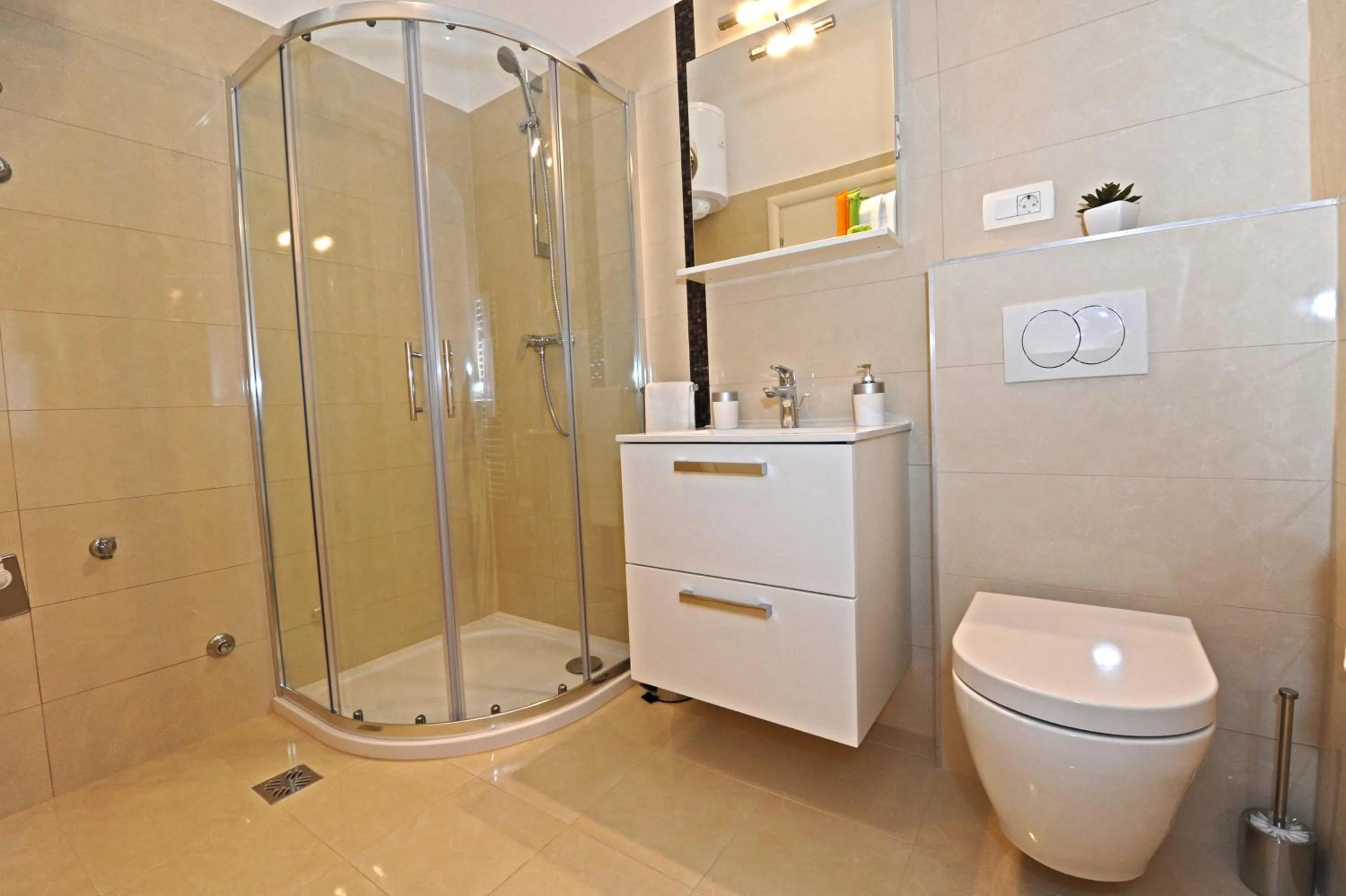Shower in Apartments Villa Violet
