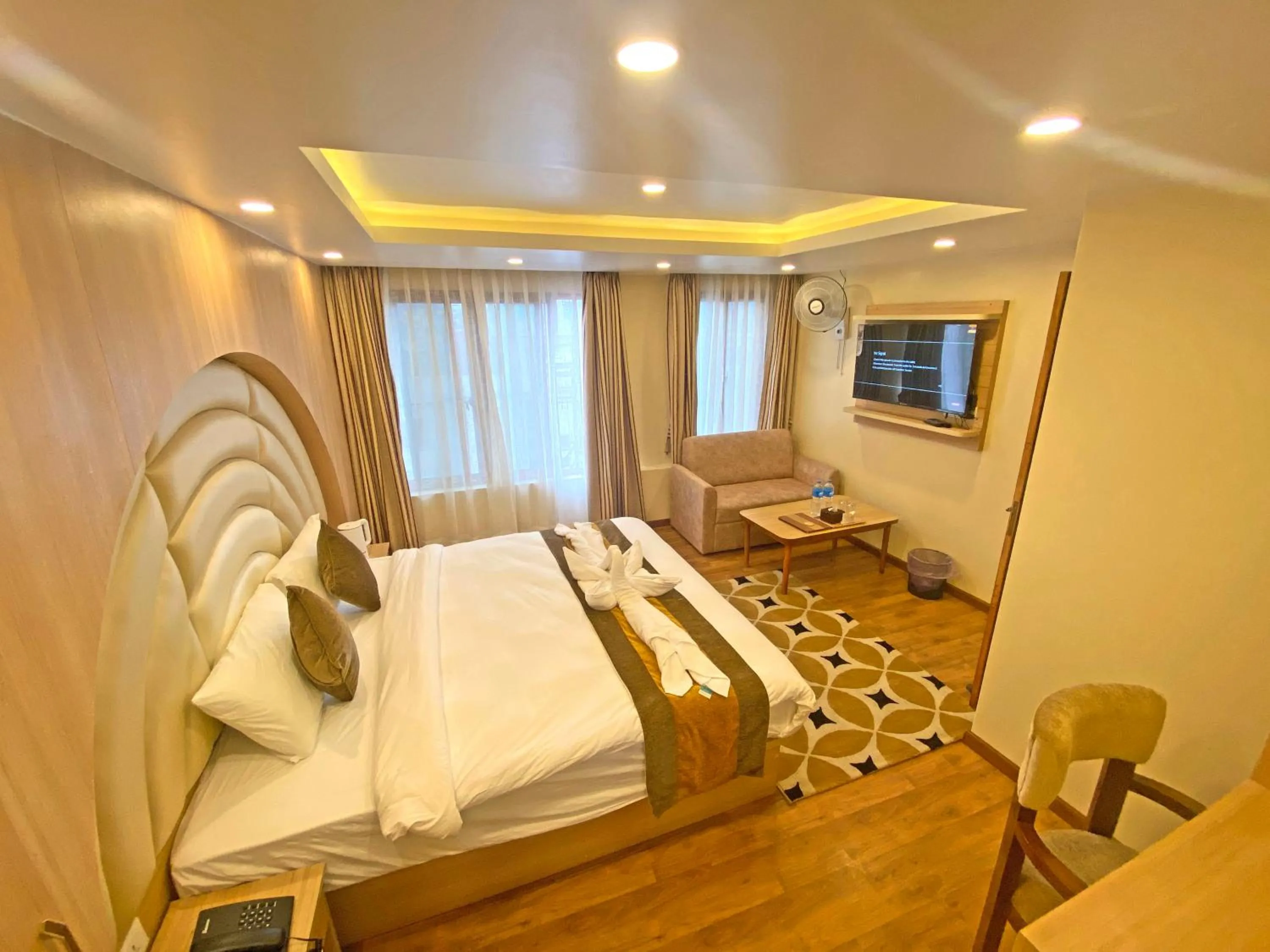 Bed in Hotel Airport Gurkha