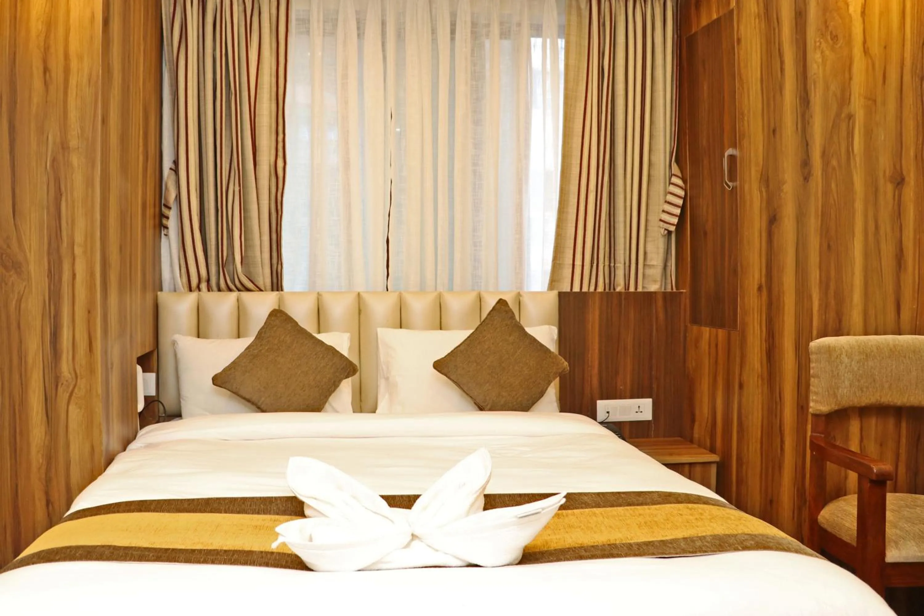 Bed in Hotel Airport Gurkha