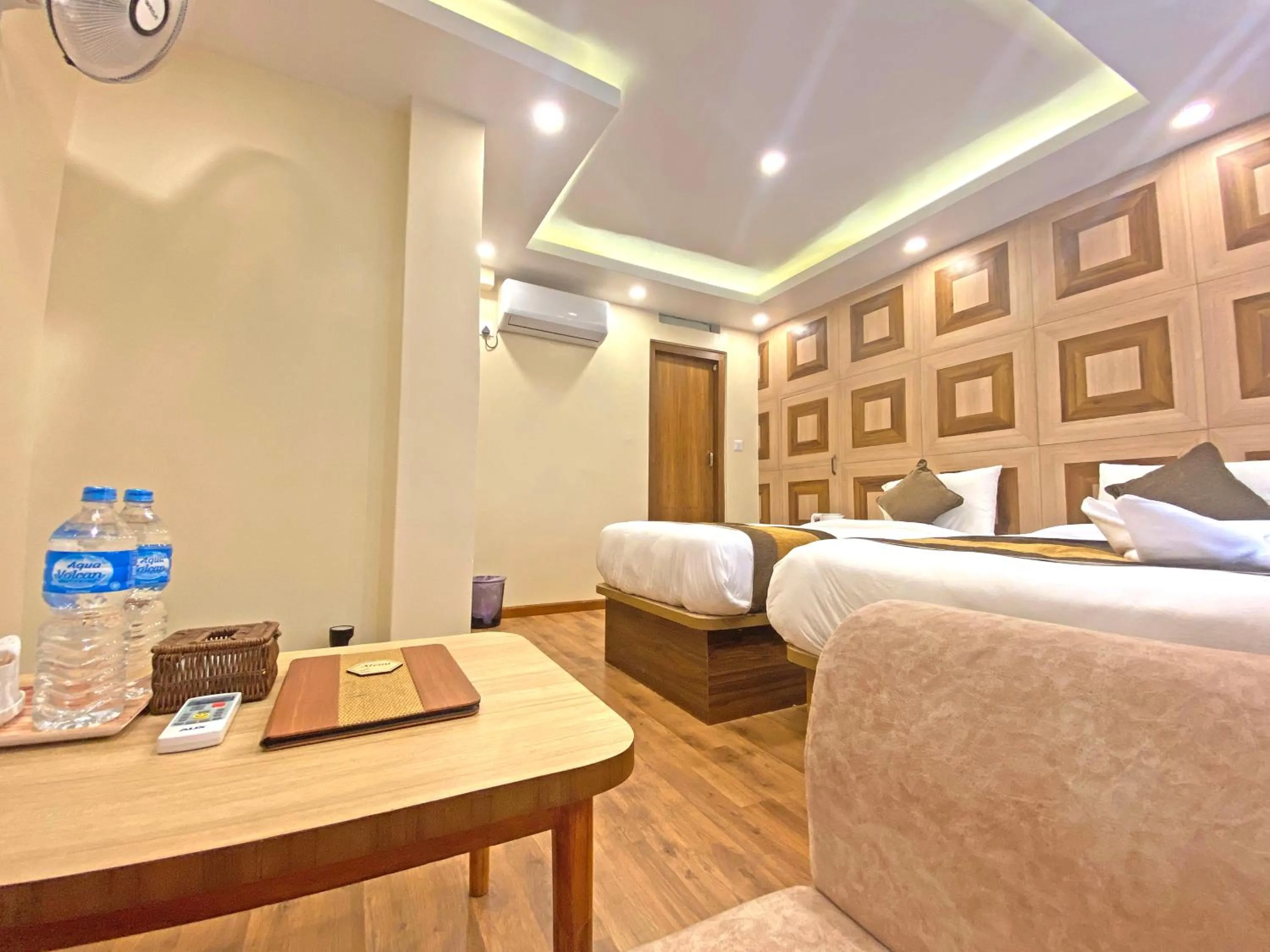 Bed in Hotel Airport Gurkha