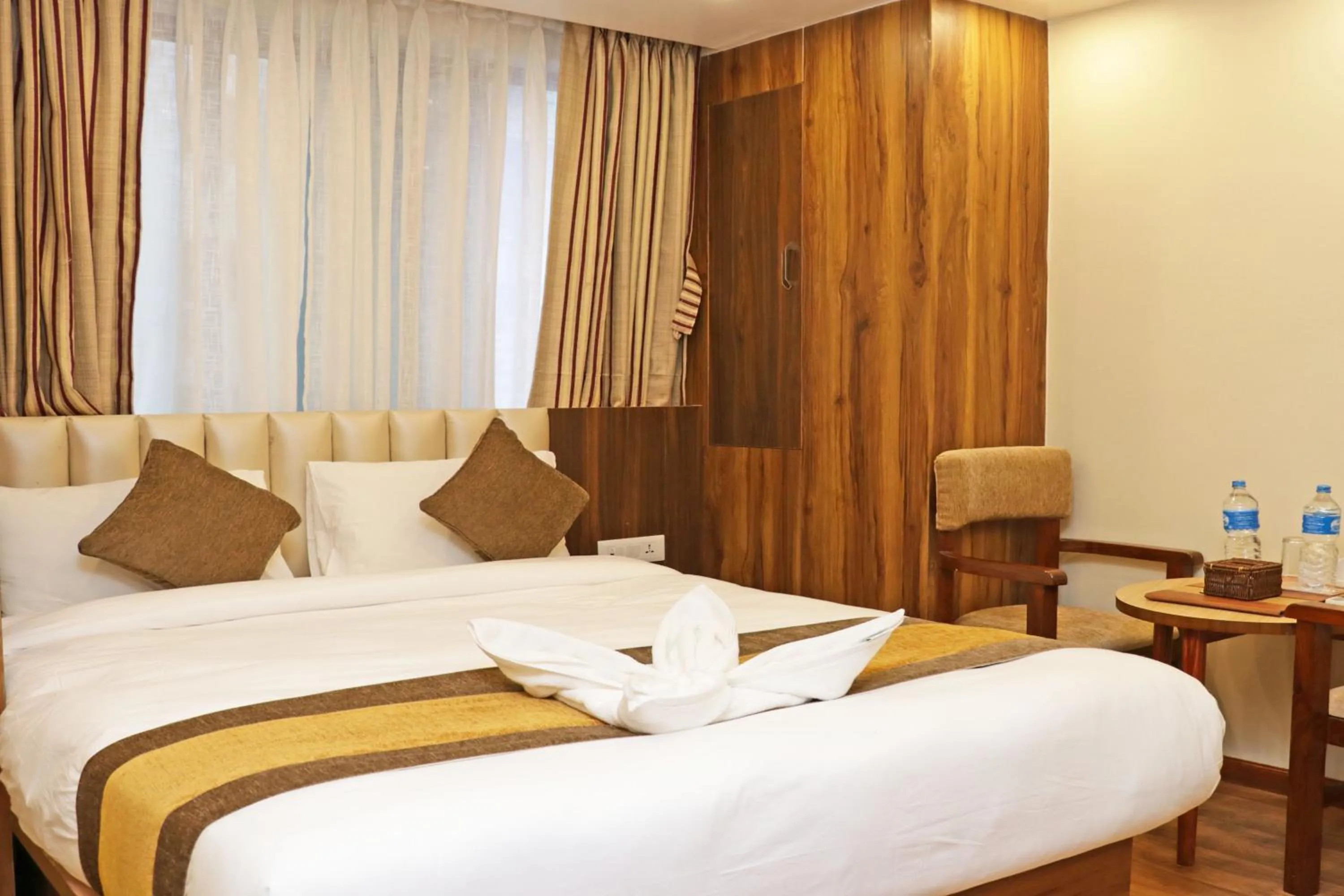 Bed in Hotel Airport Gurkha